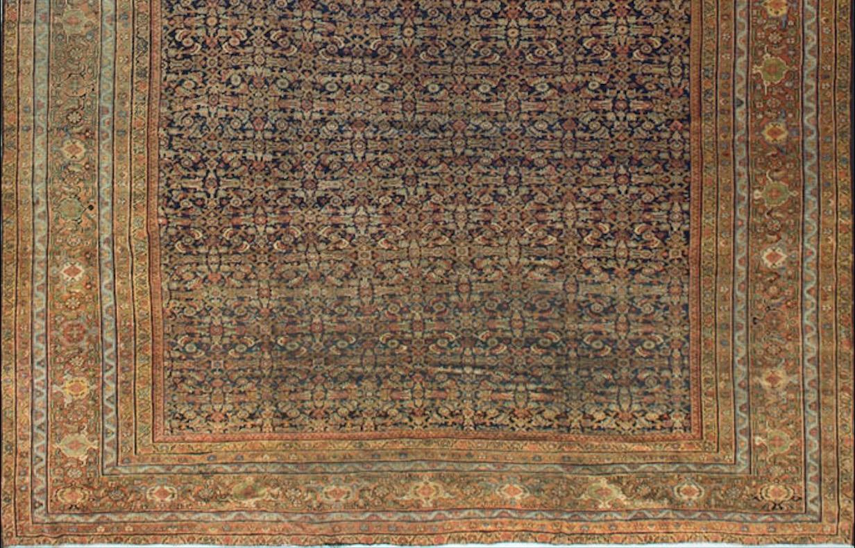 Antique Oversize Persian Feraghan Rug, circa 1900 13'4 x 20' In Good Condition In Secaucus, NJ