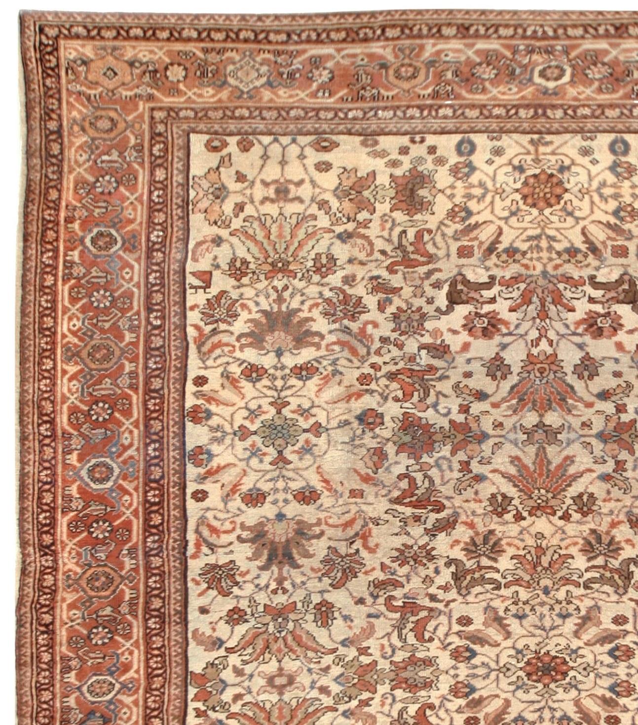 Antiker persischer Feraghan-Teppich, um 1890, 3,66 m x 4,66 m im Zustand „Gut“ im Angebot in New York, NY