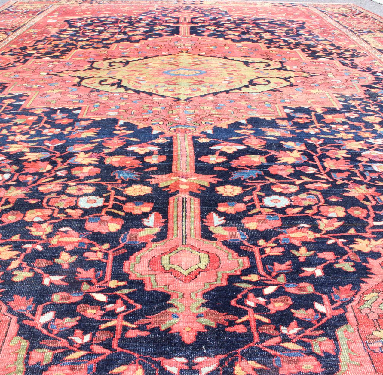 Antique Persian Feraghan Sarouk Rug in Indigo and  Blue, Rose and Green In Excellent Condition For Sale In Atlanta, GA