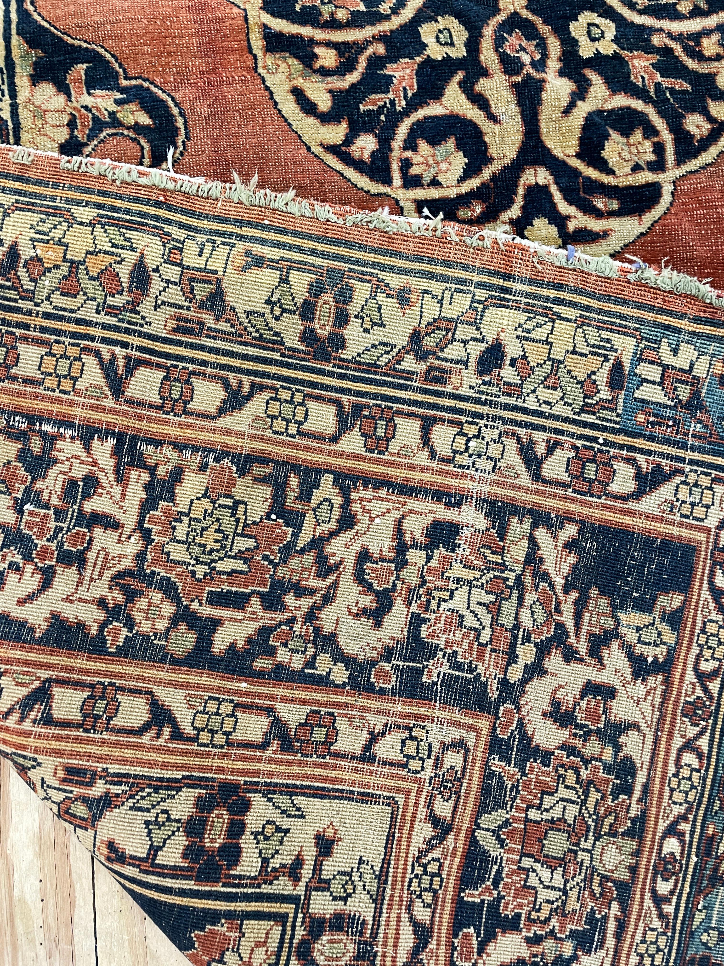 Antiker persischer Feraghan Sarouk-Schmuck aus Persien, sehr dekorativ, wie er ist im Angebot 1