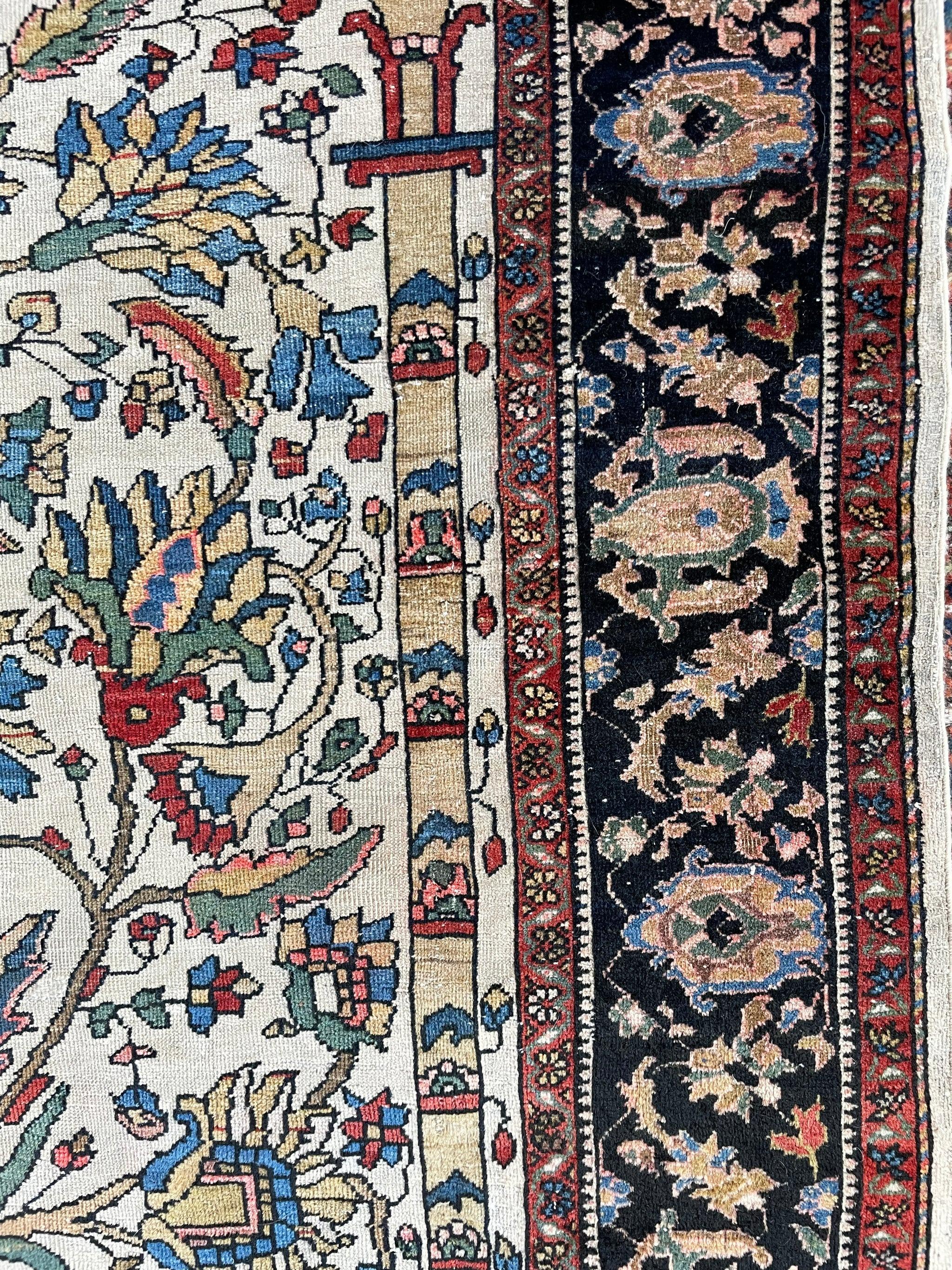 Antique Persian Ferahan Rug, c.1920 For Sale 2