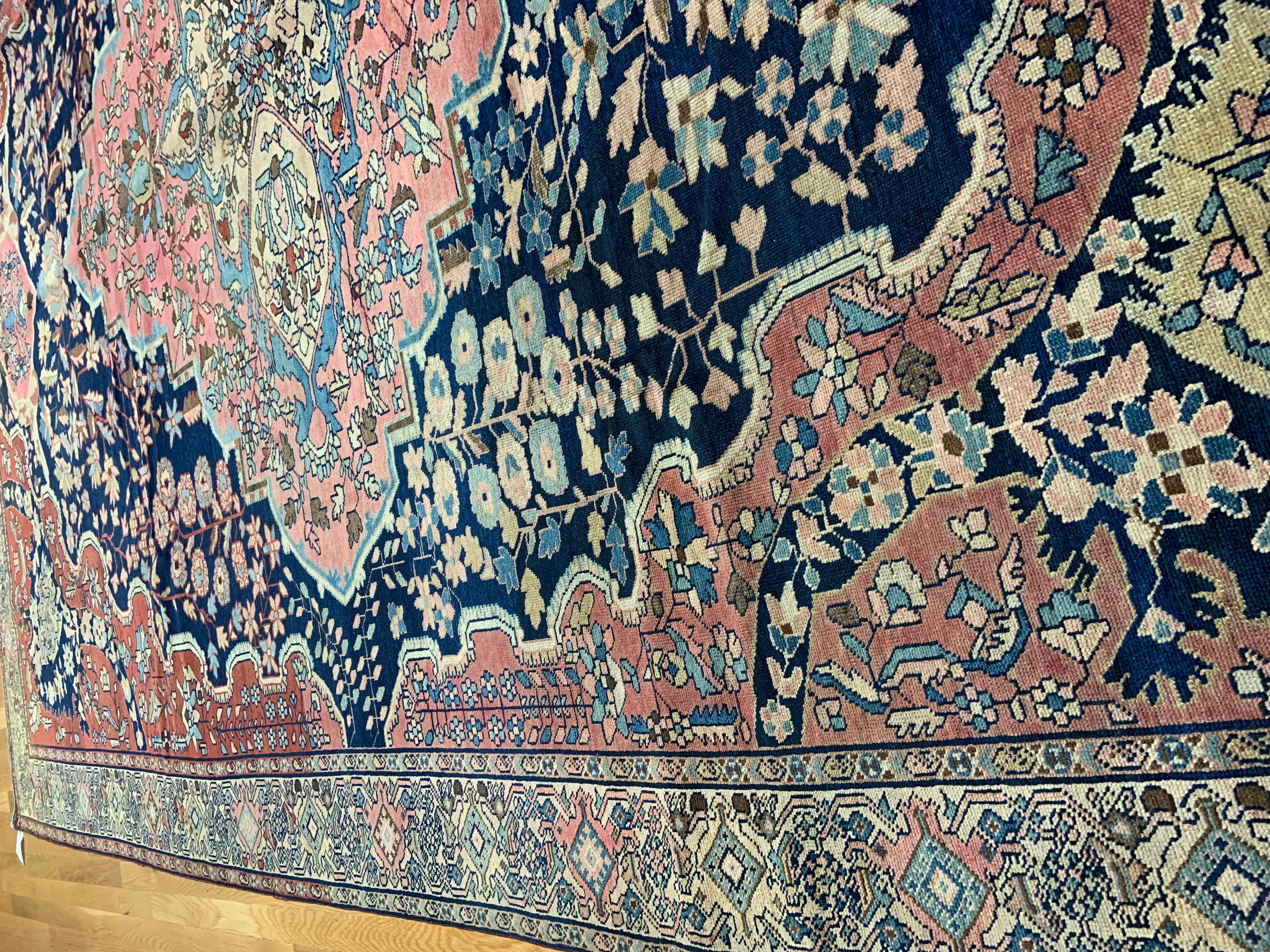 20th Century Antique Persian Ferahan Sarouk Fine Floral Room size Rug  For Sale