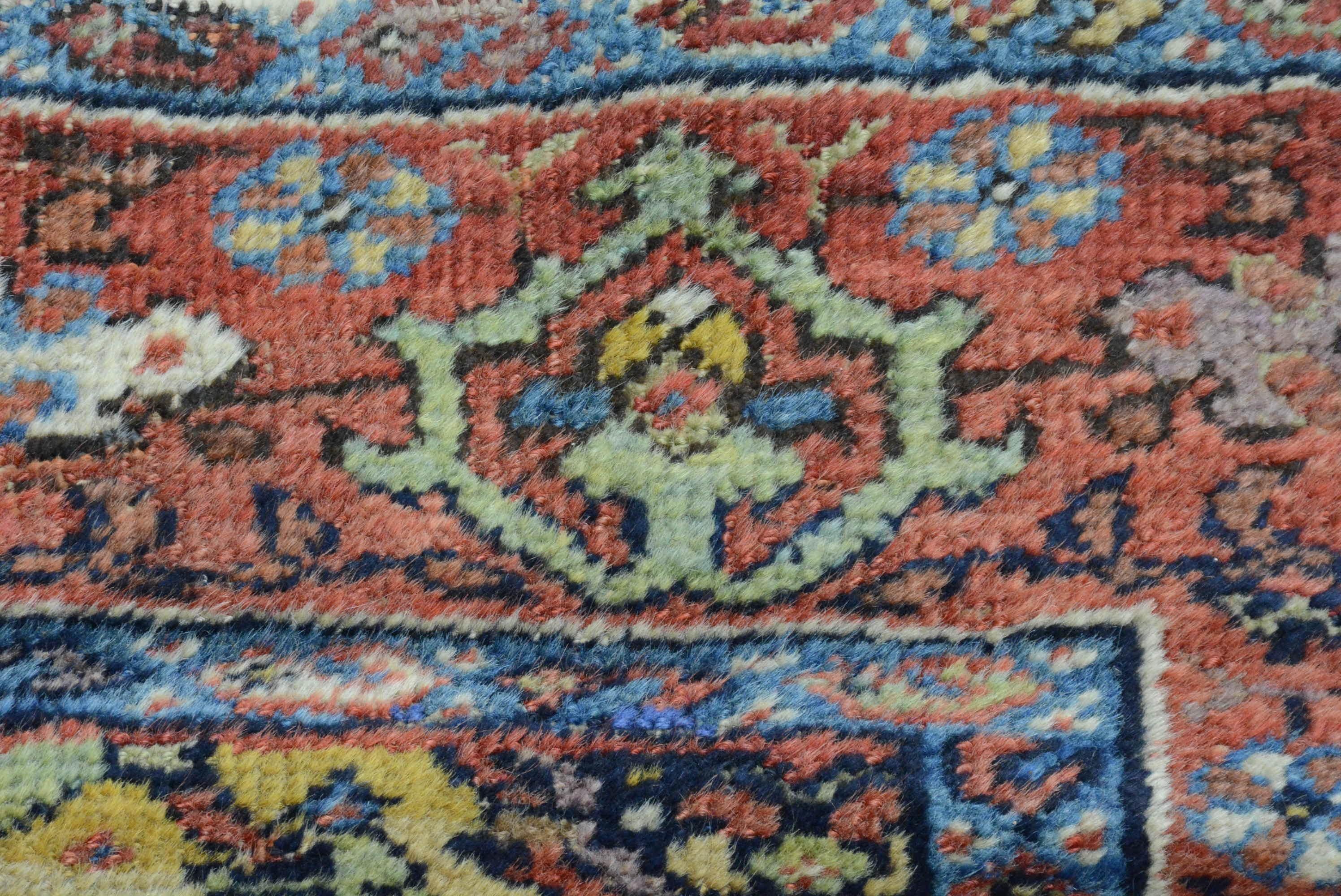 Tappeto antico persiano Fereghan In condizioni buone in vendita a Closter, NJ