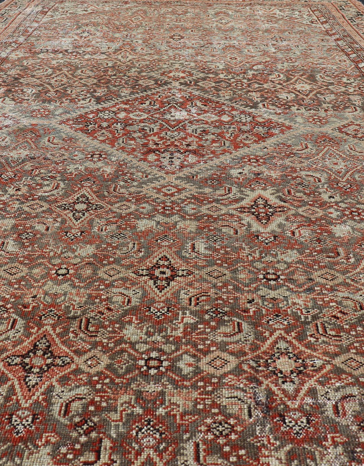 Antiker persischer feiner Farahan-Teppich mit Medaillon in Braun, Rot und Hellblau im Angebot 3