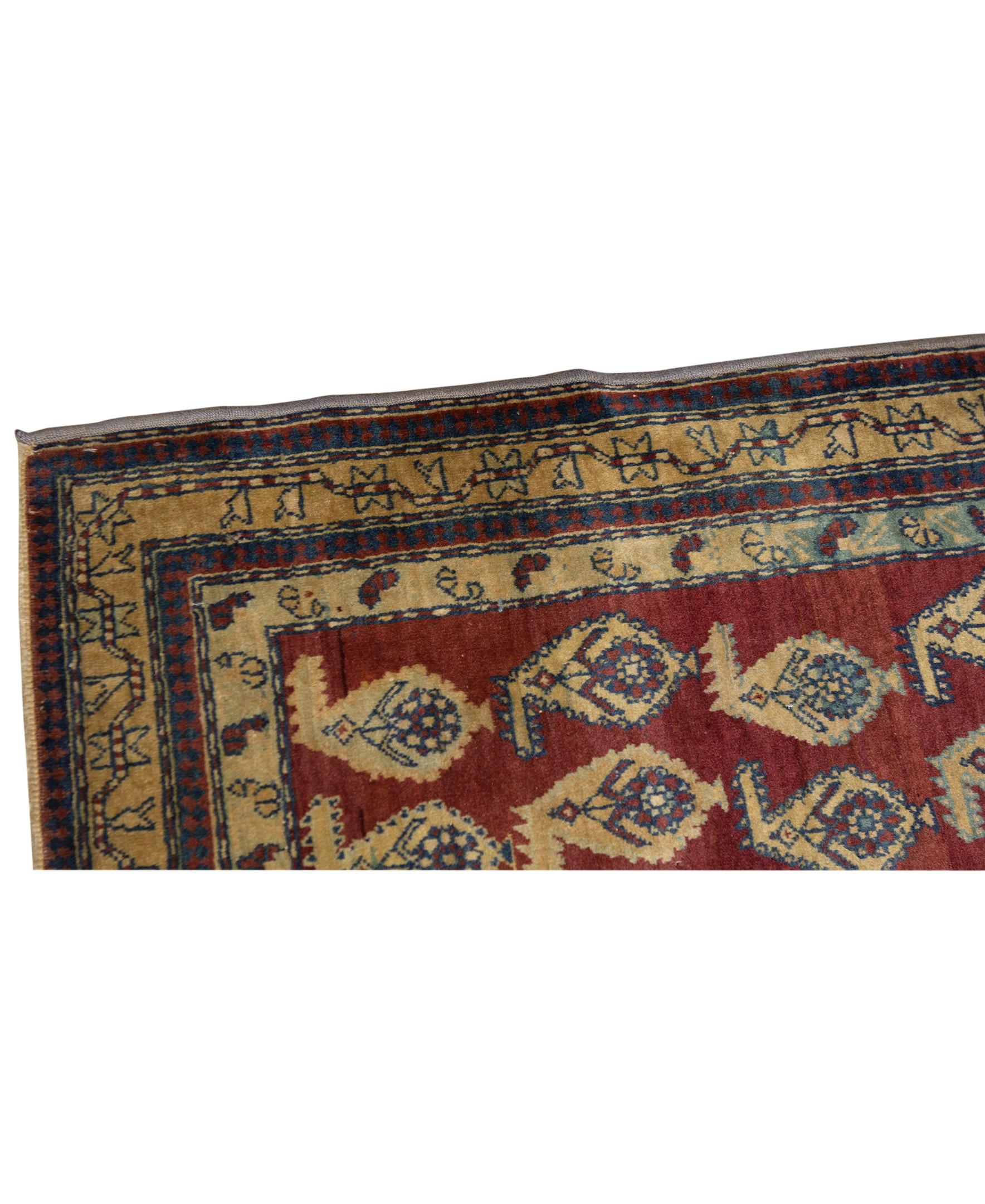 Antique Persian Fine Traditional Handwoven Luxury Wool Rust / Gold Rug. Size: 4'-8