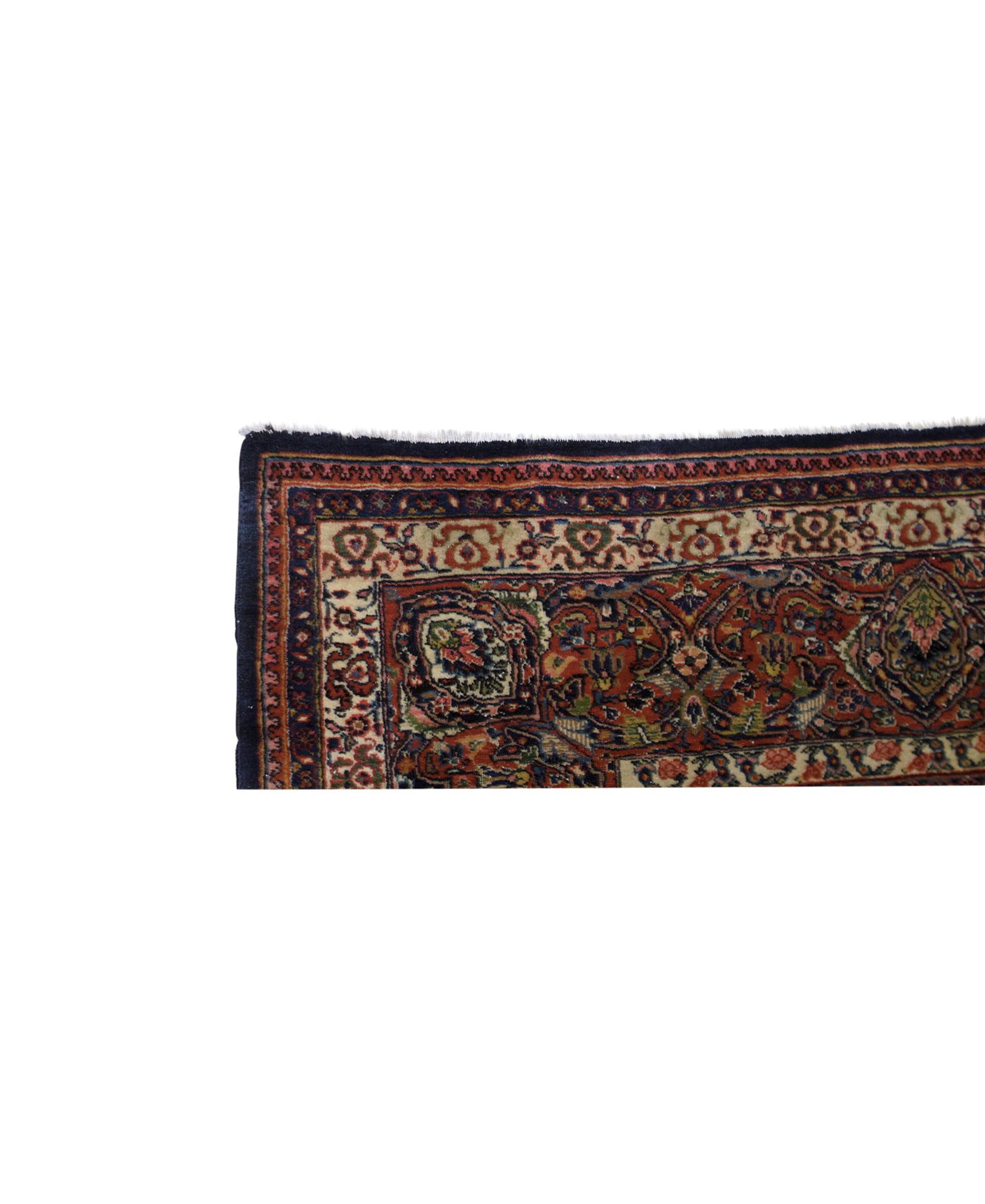 Antike persische feine Persische (Sarouk Farahan) im Angebot