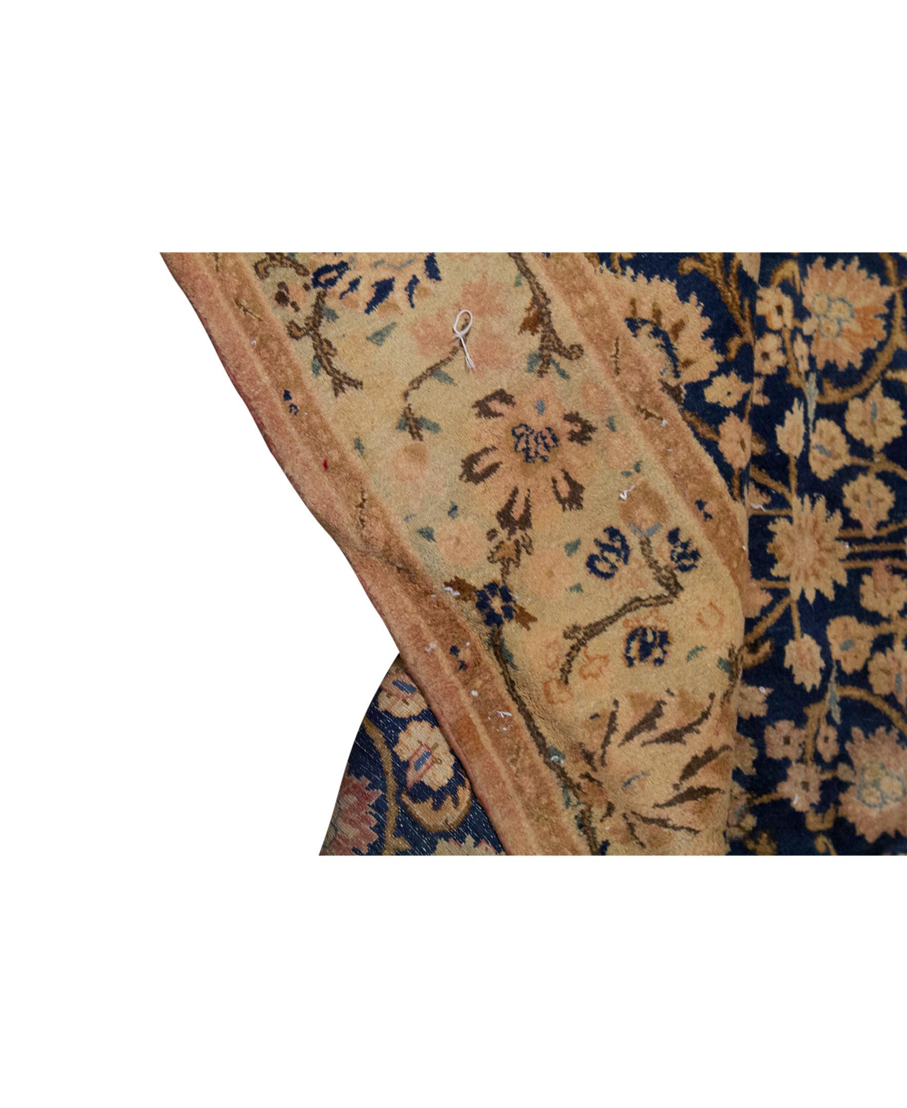Antiker persischer feiner traditioneller handgewebter luxuriöser Wollteppich Navy (Persisch) im Angebot