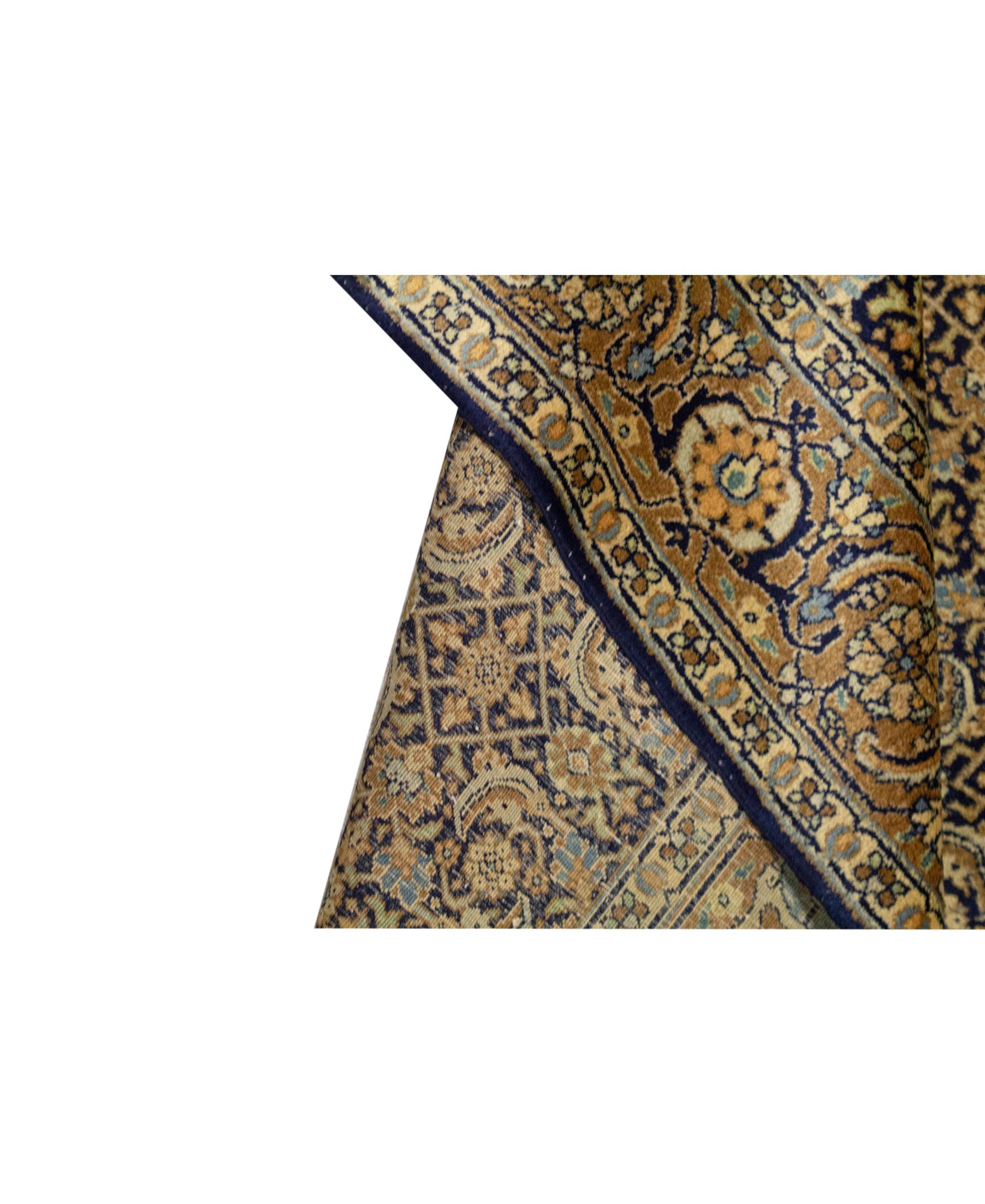 Alfombra Persa Antigua Fina Tradicional Tejida a Mano de Lujo en Lana Azul Marino / Dorada Tejido a mano en venta