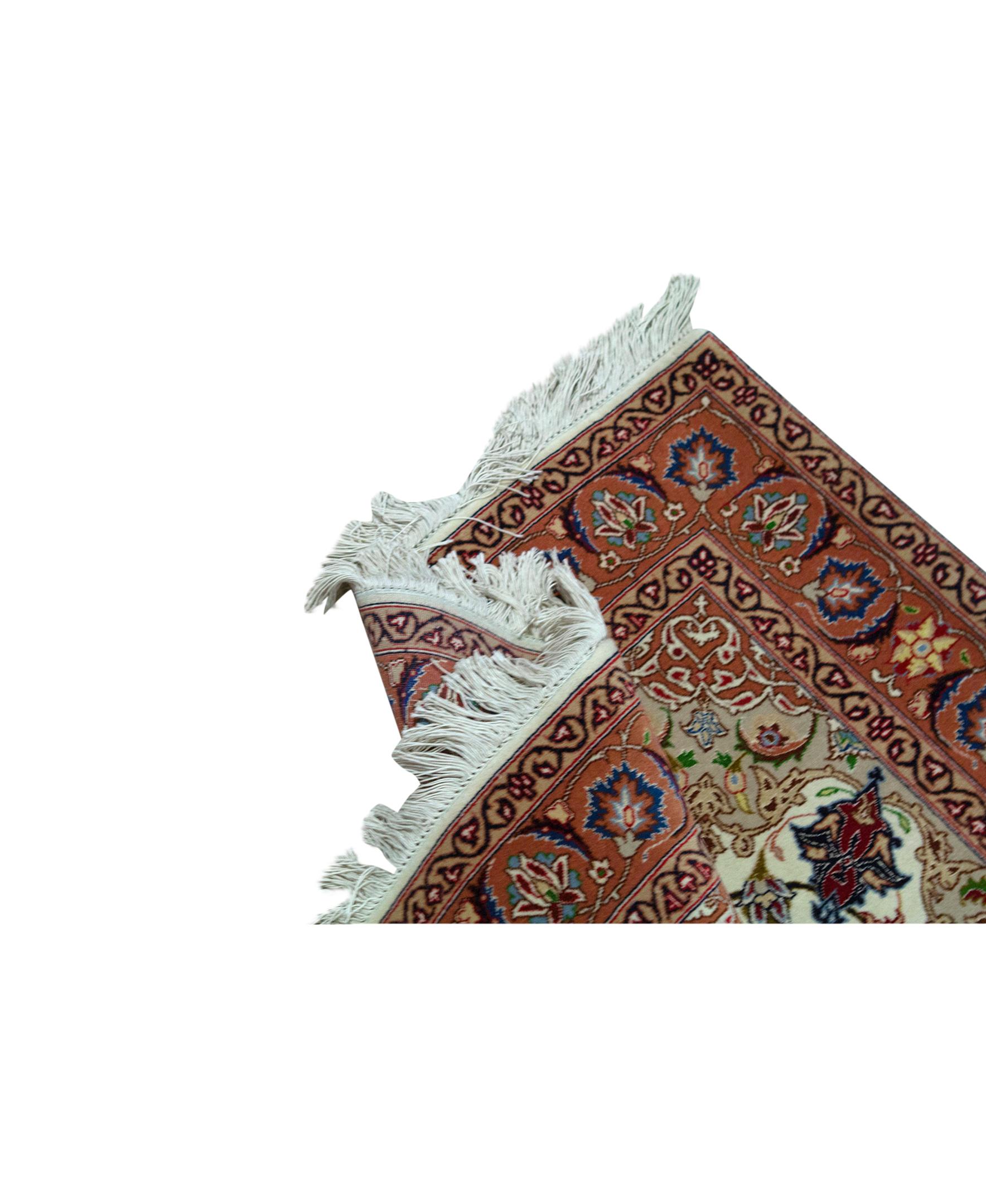 Hand-Woven Antique Persian Fine Traditional Handwoven Luxury Wool Ivory / Red Rug For Sale