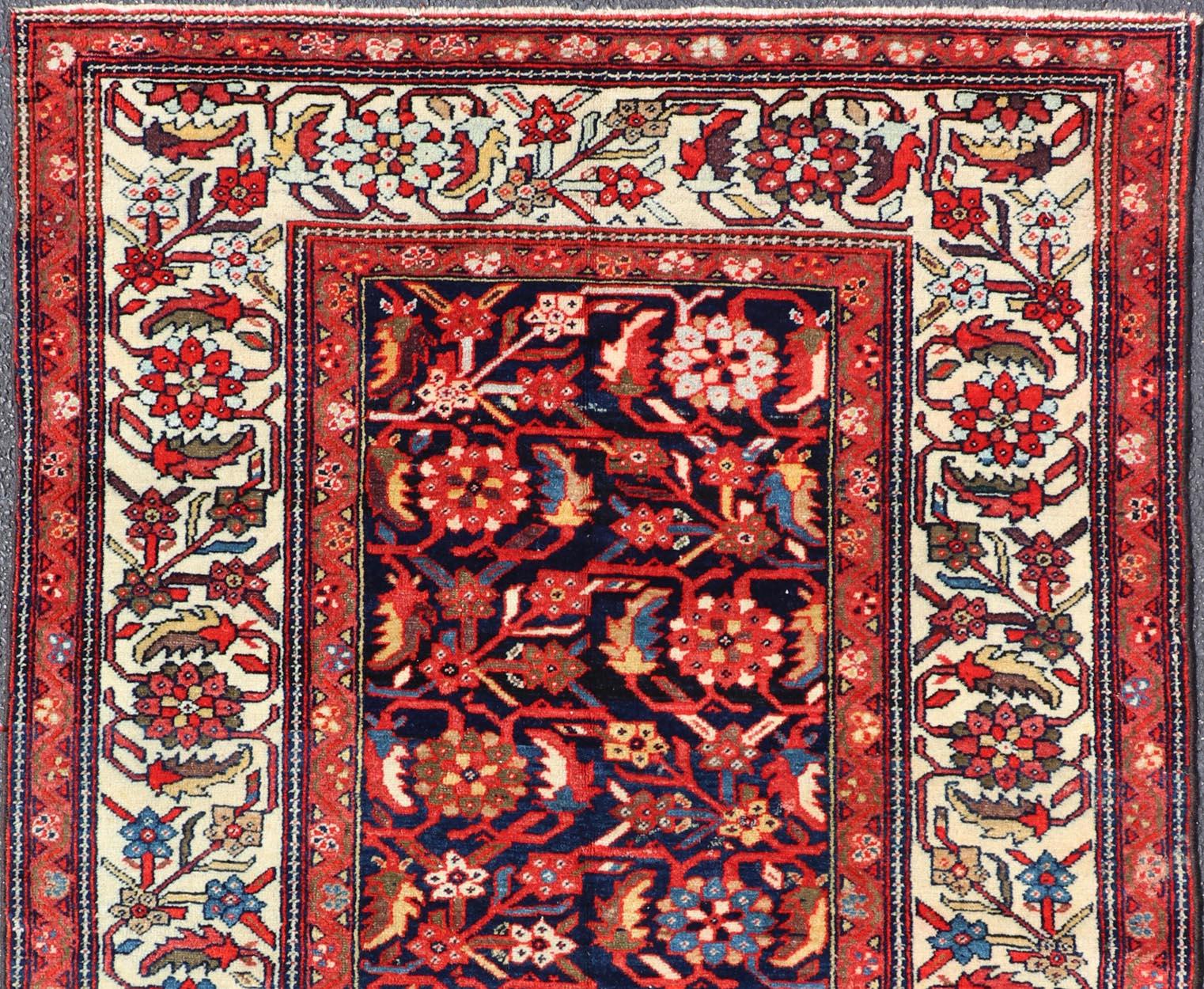 Antiker persischer feiner Malayer-Teppich mit floralem All-Over-Design 4'0 x 6'0 (Wolle) im Angebot