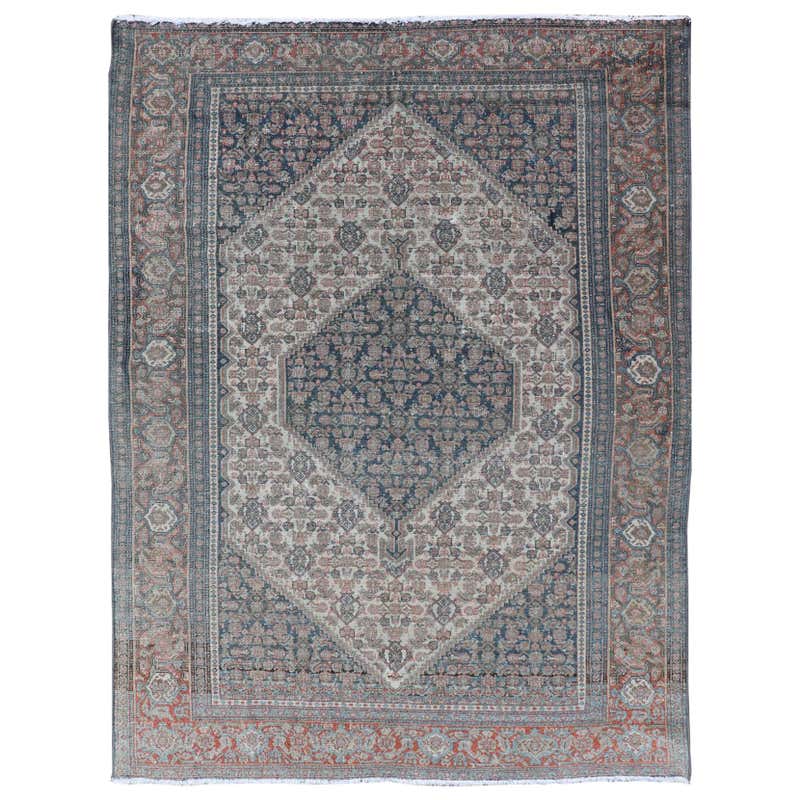 Antique Persian Senneh Rug with Traditional Modern Style For Sale at ...