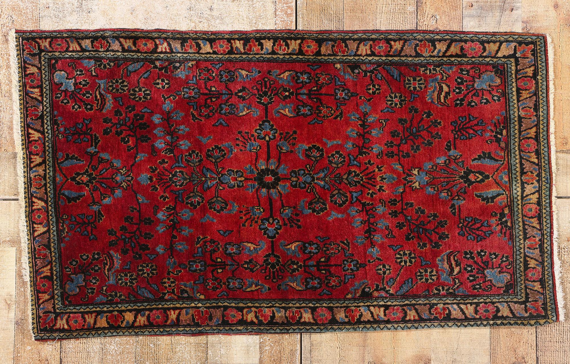 Tapis sarouk persan ancien à fleurs de style néoclassique traditionnel en vente 1