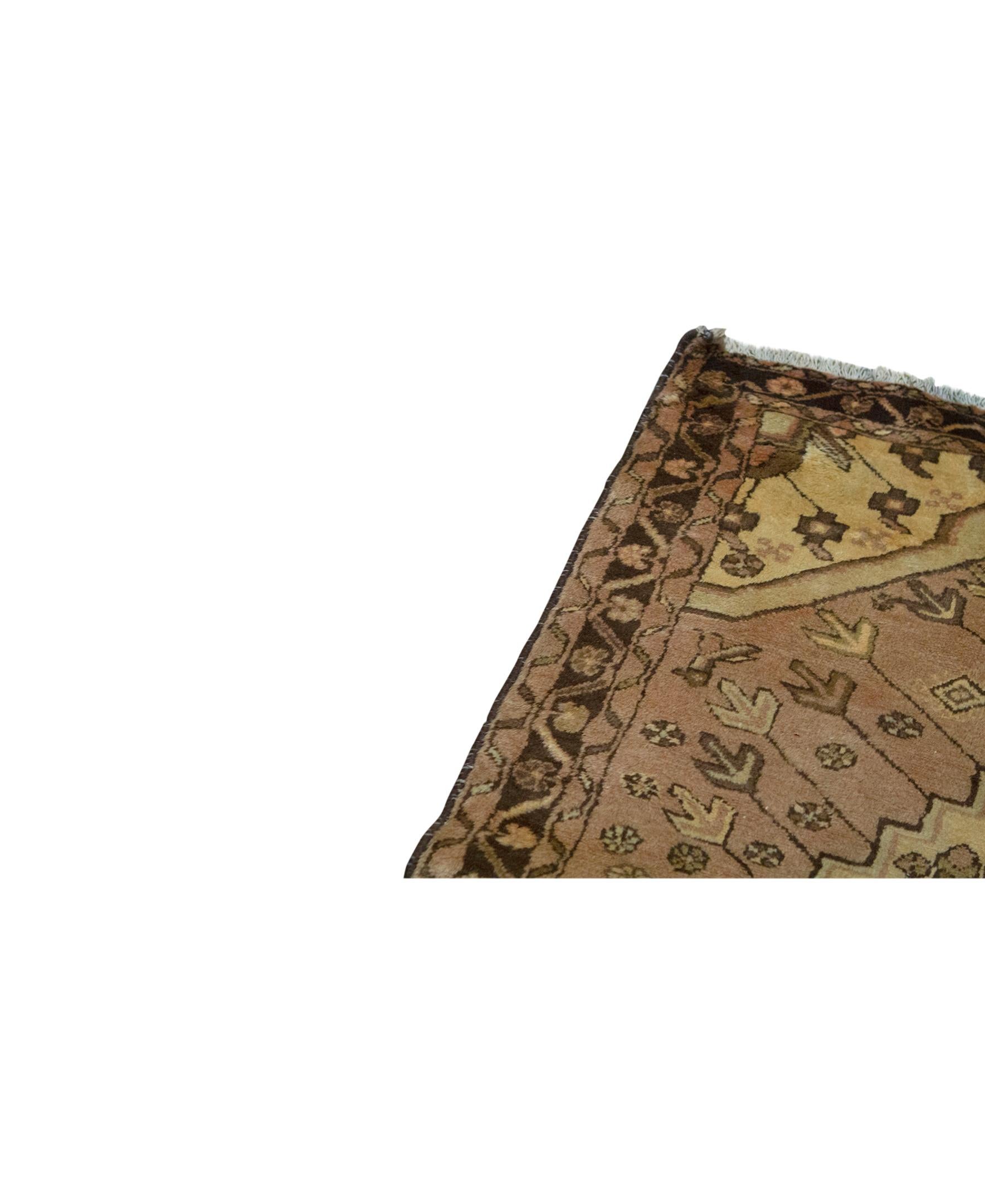  Antique Persian Fine Traditional Handwoven Luxury Wool Beige / Brown Rug. Size: 2'-9