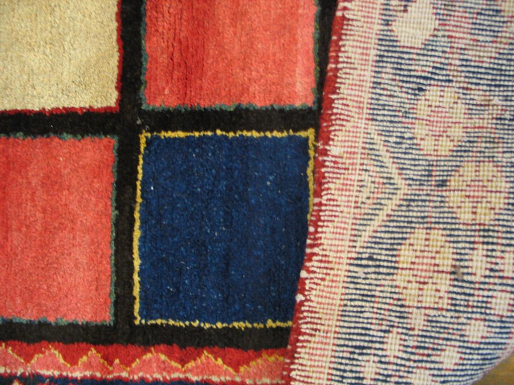 Mid-20th Century Early 20th Century S. Persian Gabbeh Carpet ( 6'8
