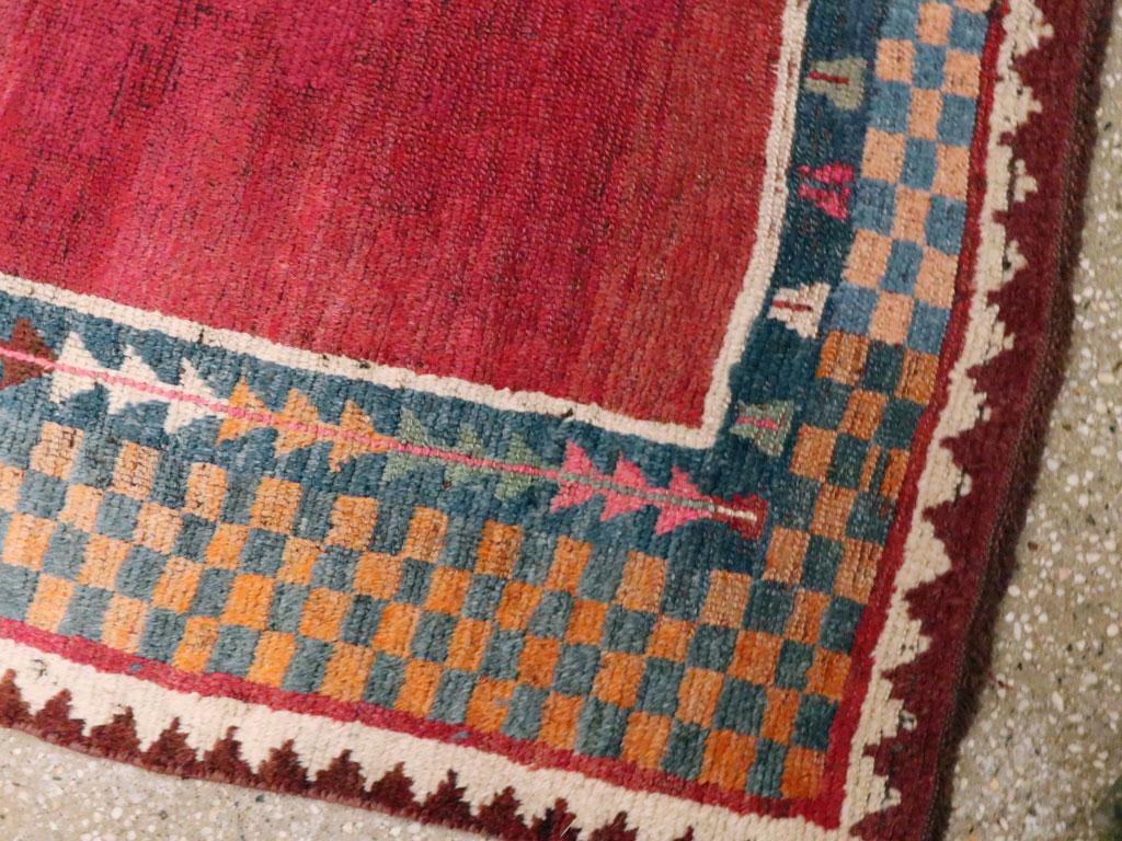 Antique Persian Gabbeh Rug In Fair Condition For Sale In New York, NY