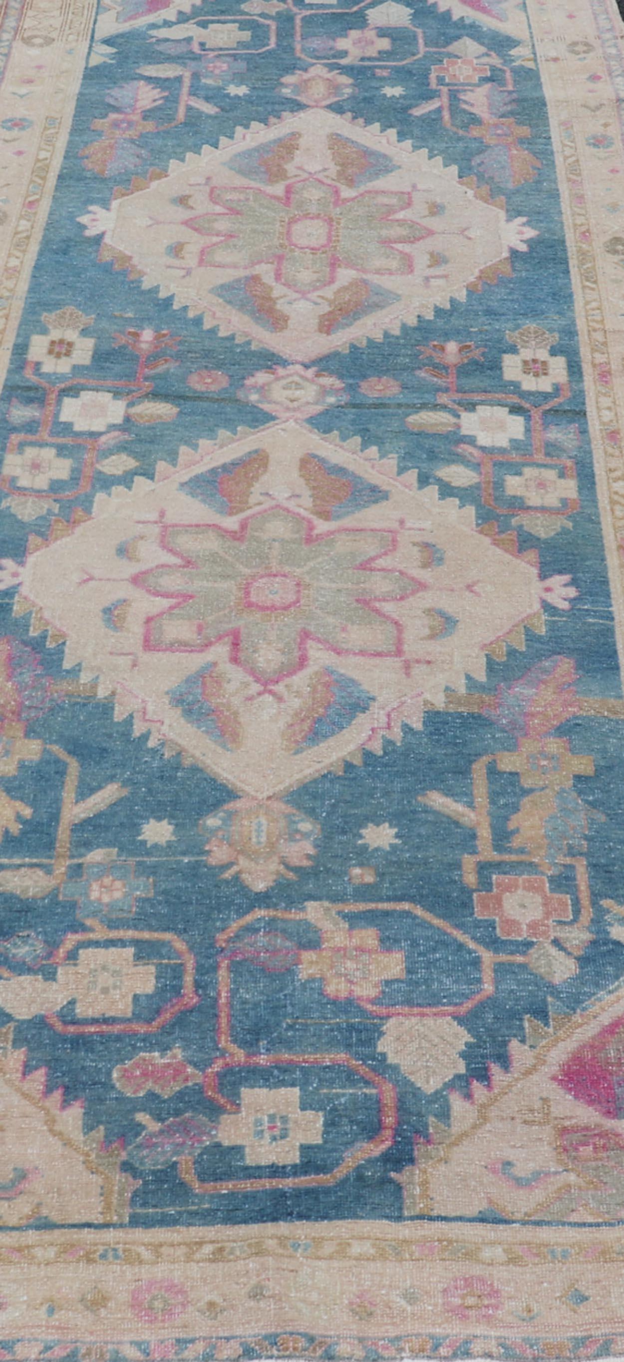Antique Persian Gallery Mahal Rug in Wool with Floral Medallion Design For Sale 2