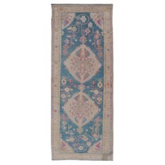 Antique Persian Gallery Mahal Rug in Wool with Floral Medallion Design