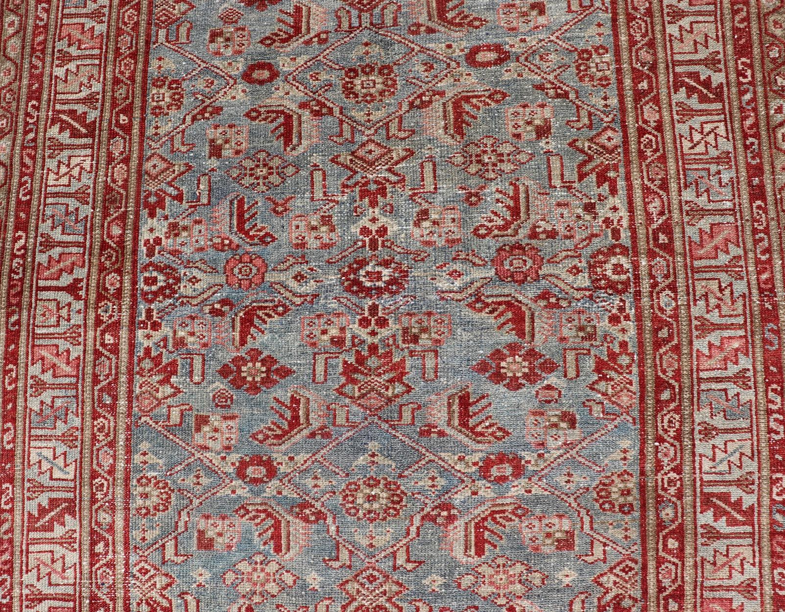 Annodato a mano Antico runner persiano Malayer (a) Gallery, rosso e blu 4'3 x 16'10 in vendita