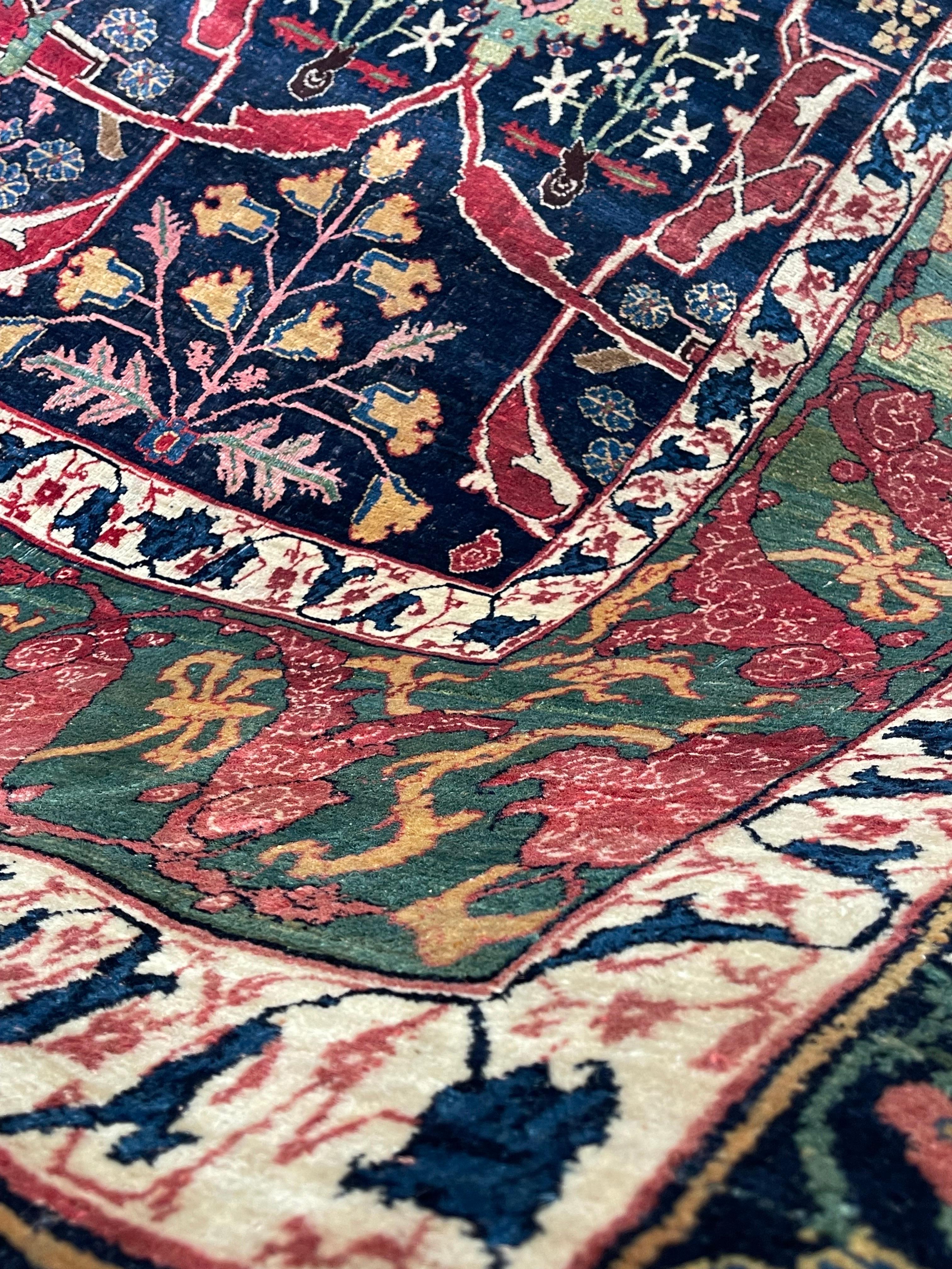 Antiker persischer Garrus Bidjar um 1880 im Angebot 4