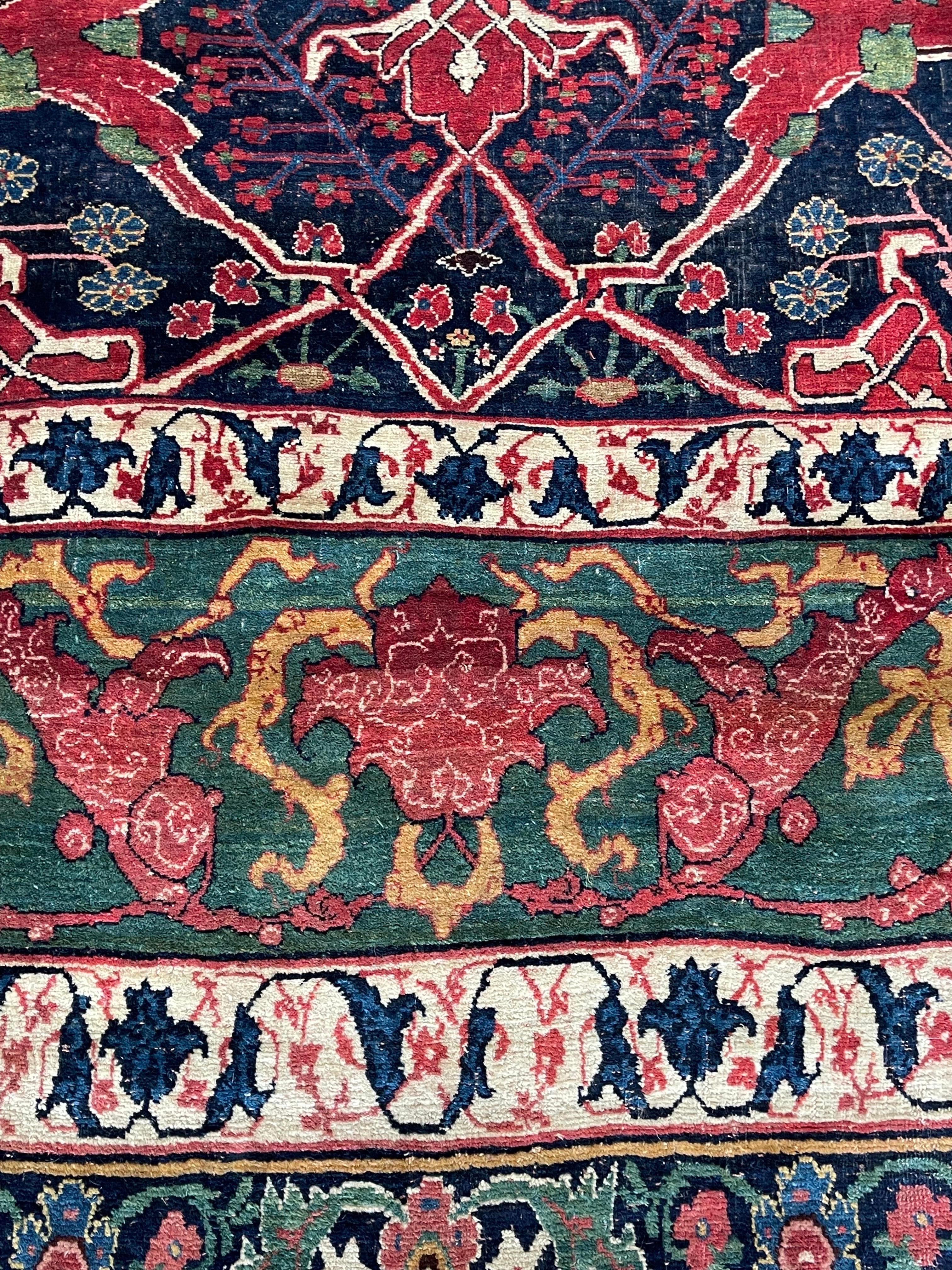 Antiker persischer Garrus Bidjar um 1880 im Angebot 1