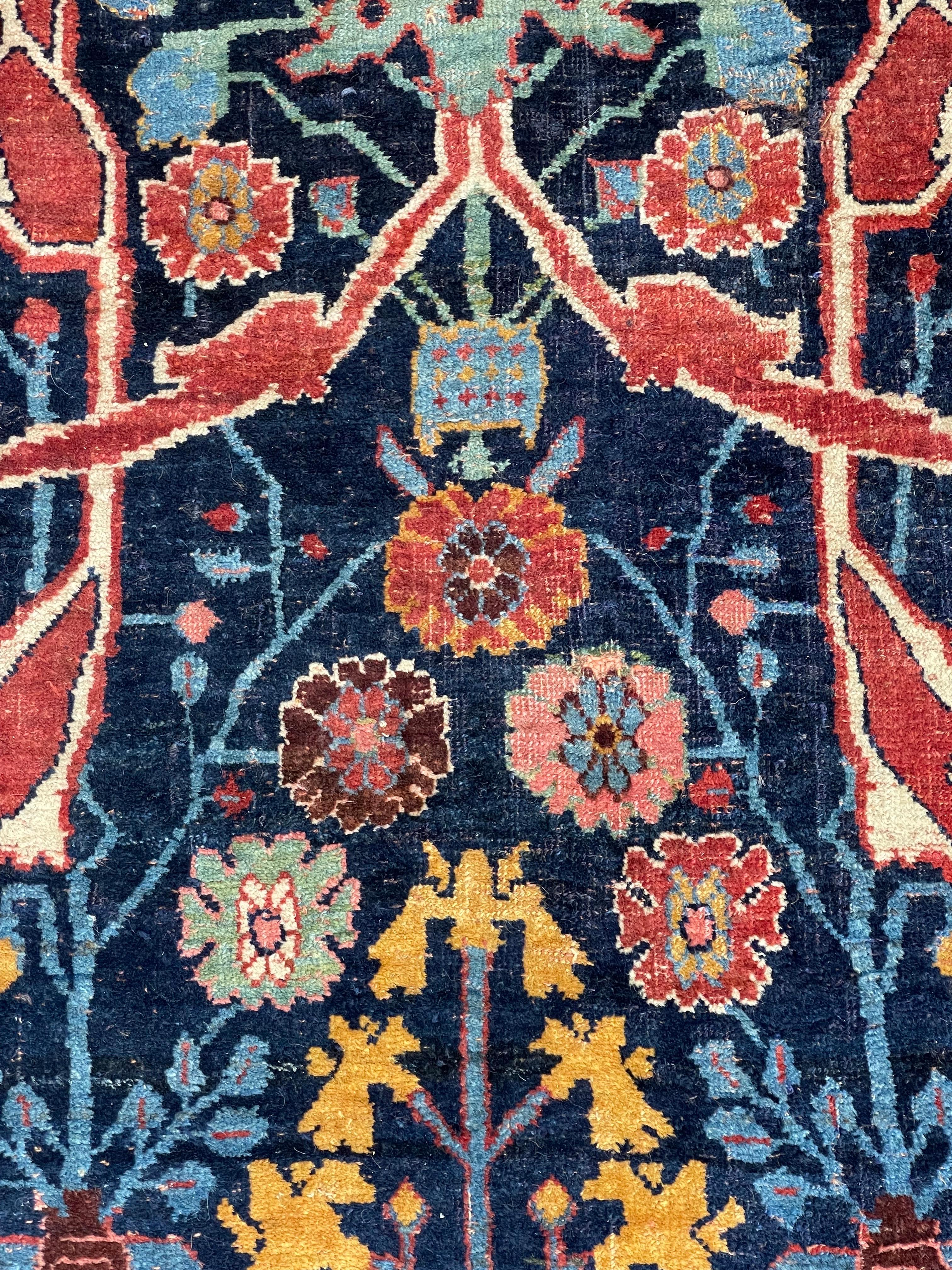 Antiker persischer Garrus Bidjar um 1880 im Angebot 2