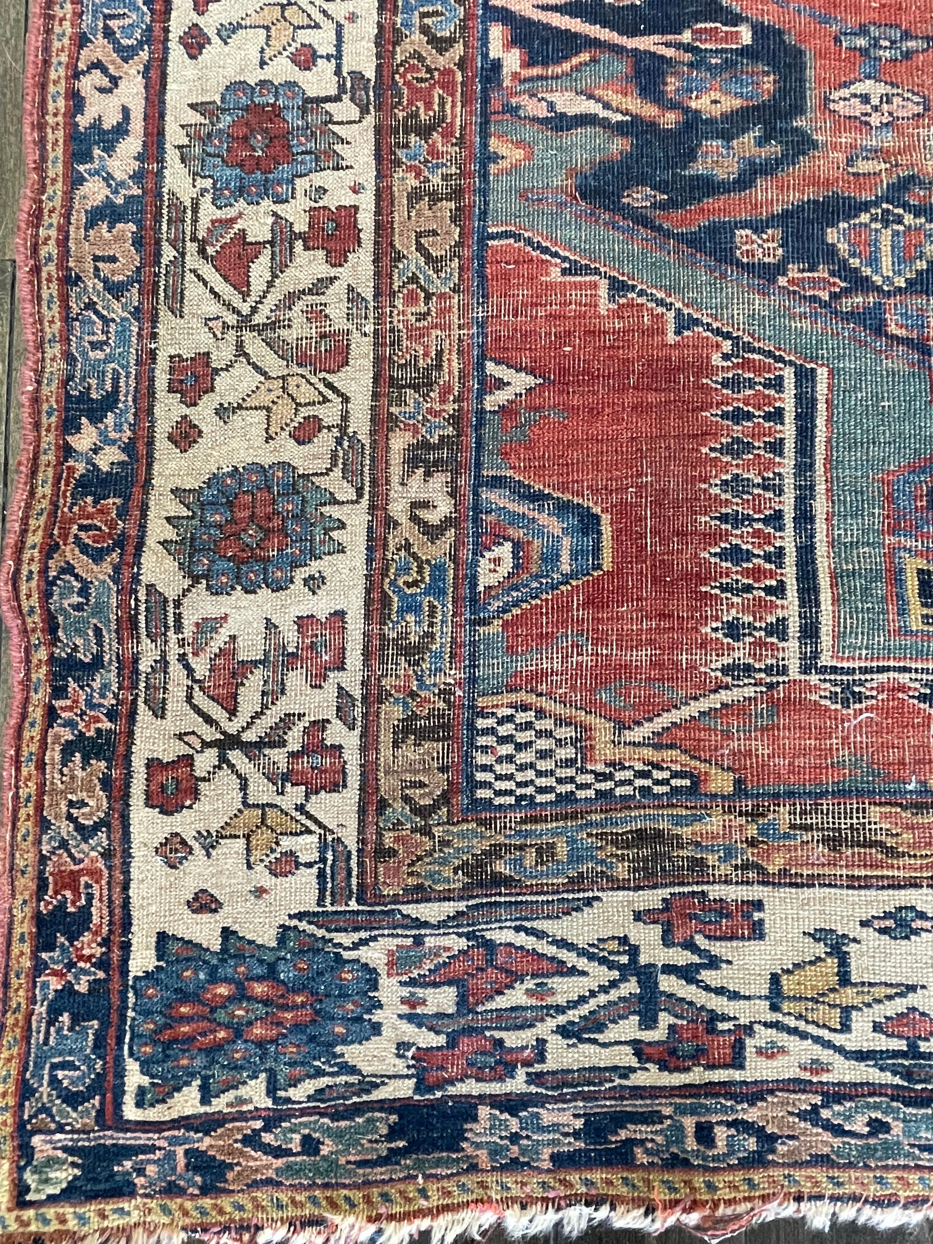 Antique Persian Garrus Bidjar circa 1900 For Sale 6