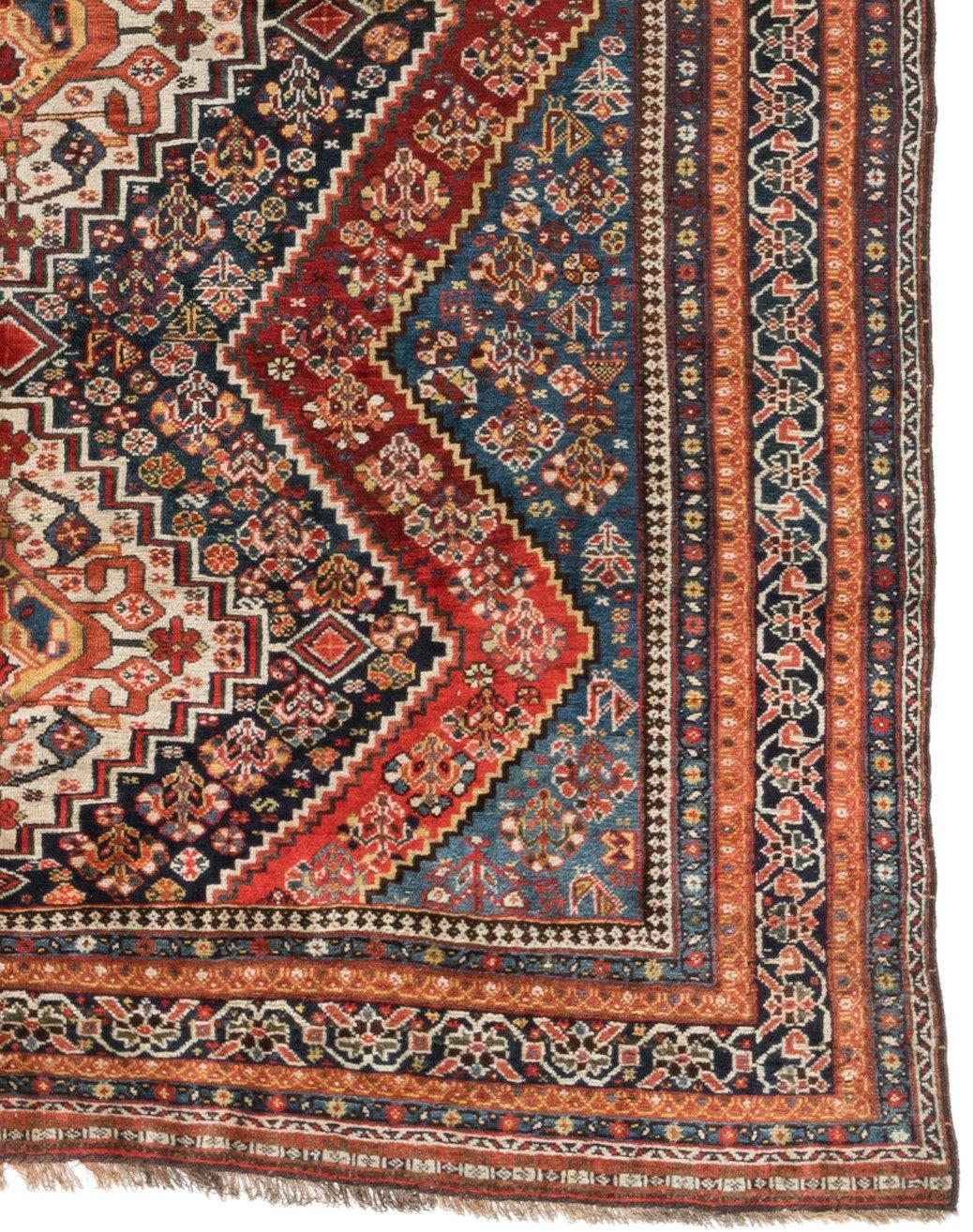 Antique Persian Ghashgai Red and Navy Tribal Geometric Rug, circa 1920s 1930s In Good Condition For Sale In New York, NY