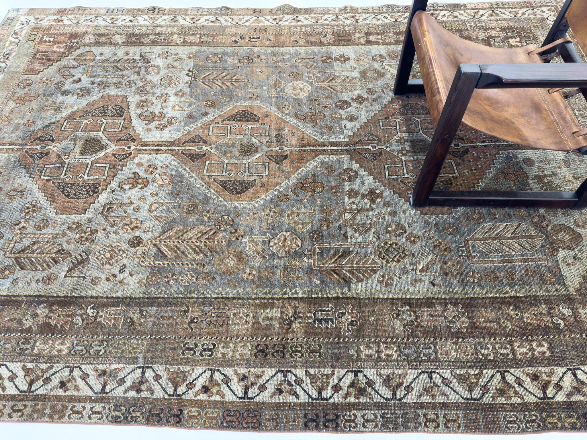 Hand-Knotted Antique Persian Ghashgai Rug For Sale