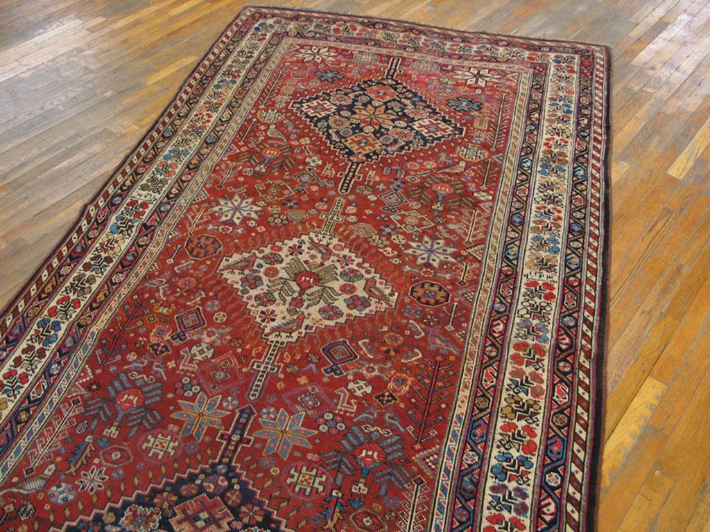 Wool 19th Century S. Persian Ghashghaie Carpet (5'6