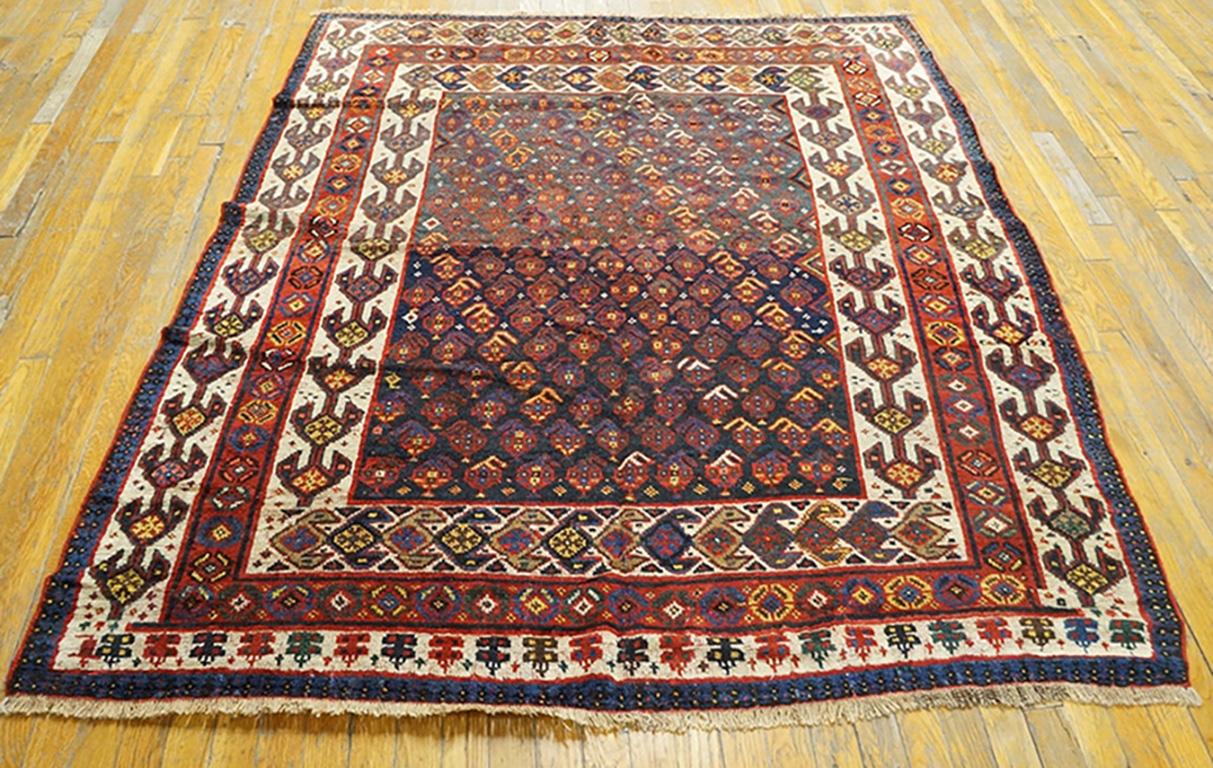 Hand-Knotted Late 19th Century S. Persian Ghashgaie Carpet ( 5'8