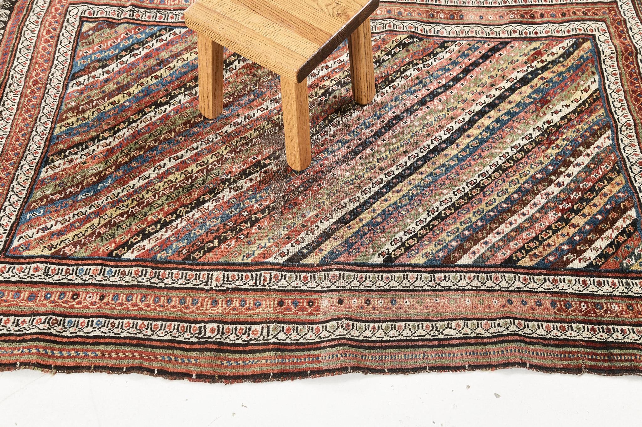 Numéro de tapis
28778
Taille
3' 4