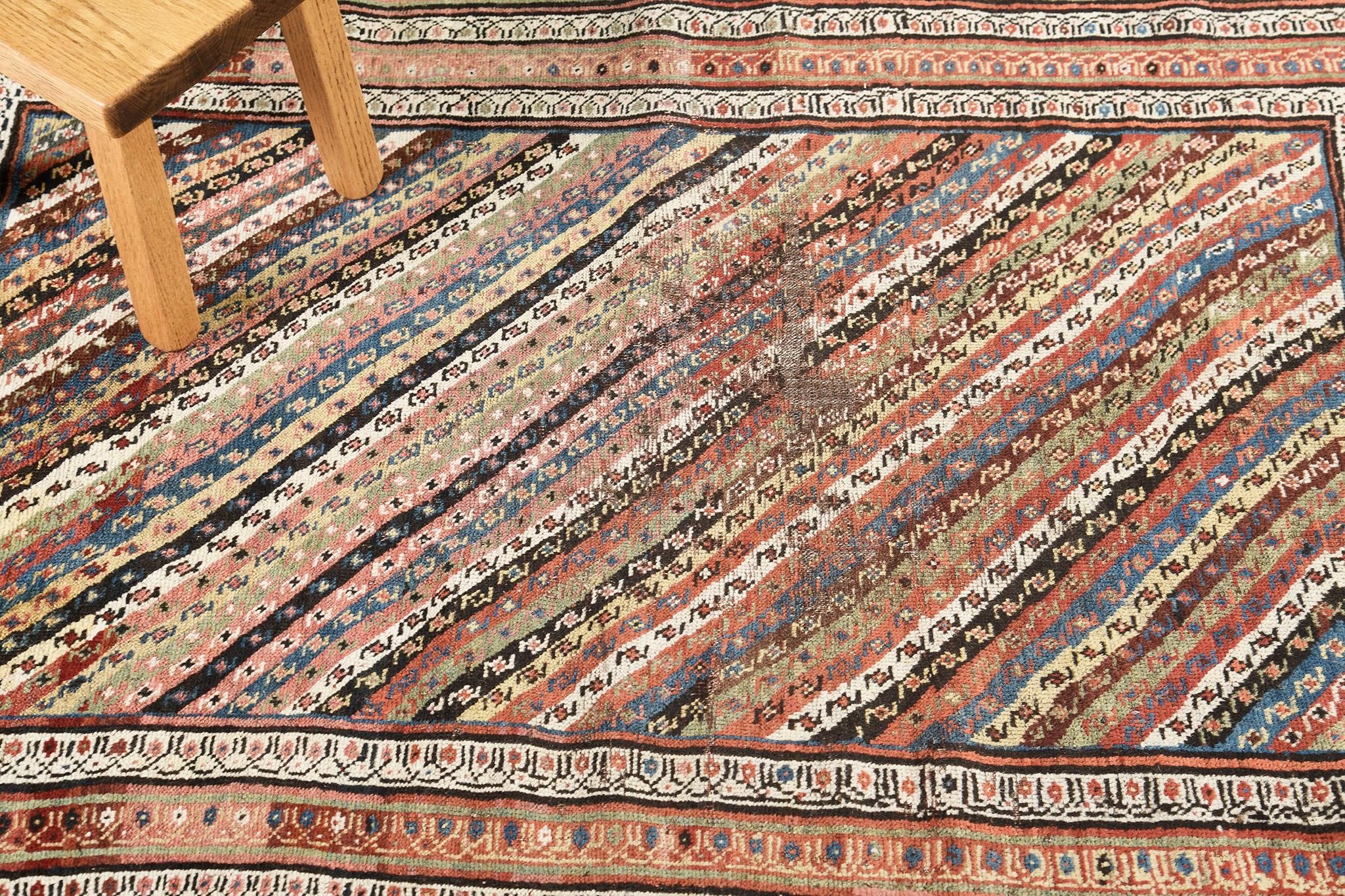 Antique Persian Ghashgaie Rug For Sale 1