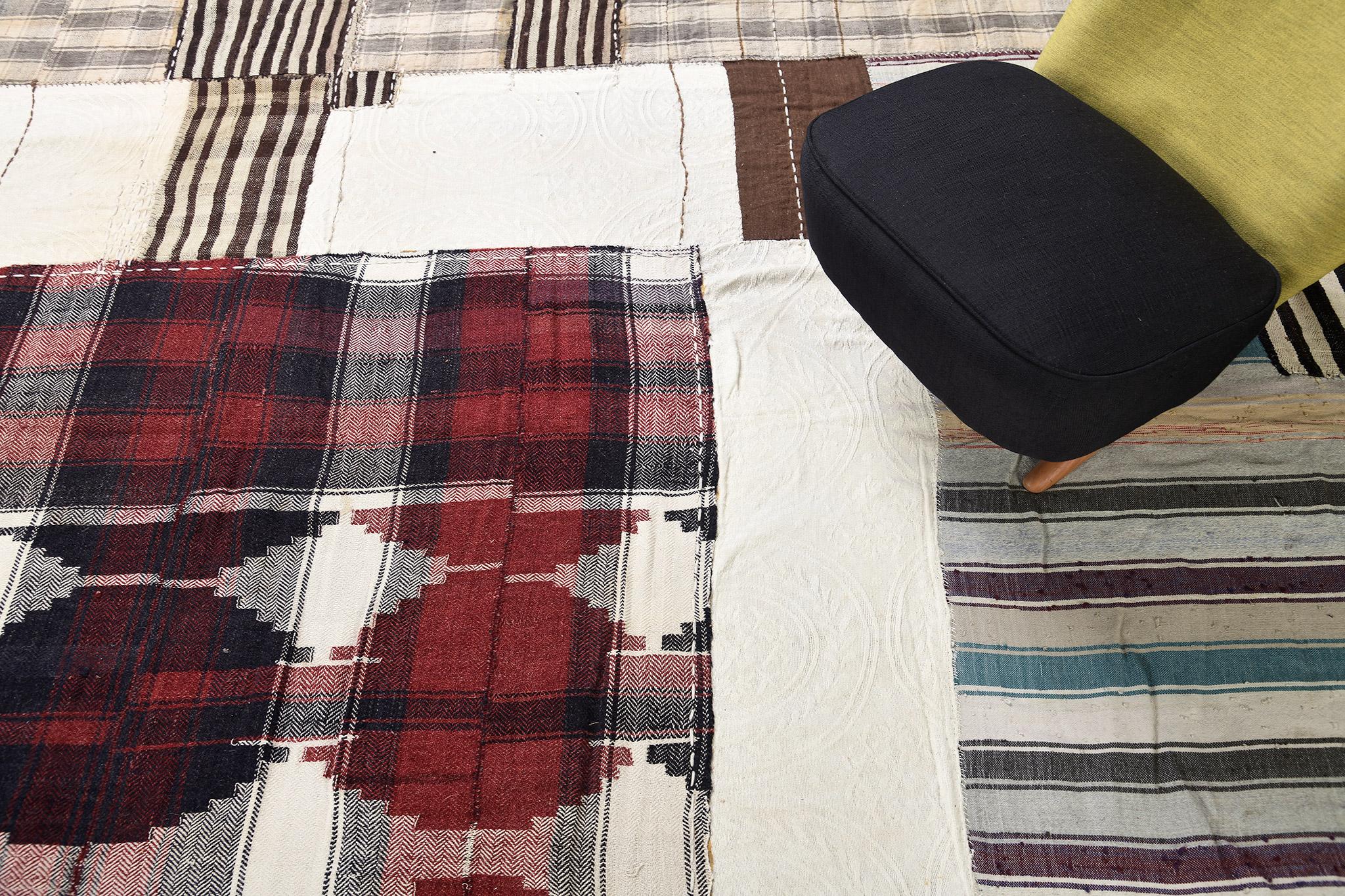 Antique Persian Ghashghaei Kilim For Sale 3