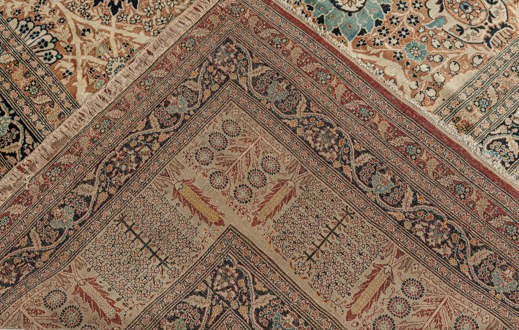 Antiker persischer Haji Jalili-Tabriz-Teppich aus Täbris (19. Jahrhundert) im Angebot