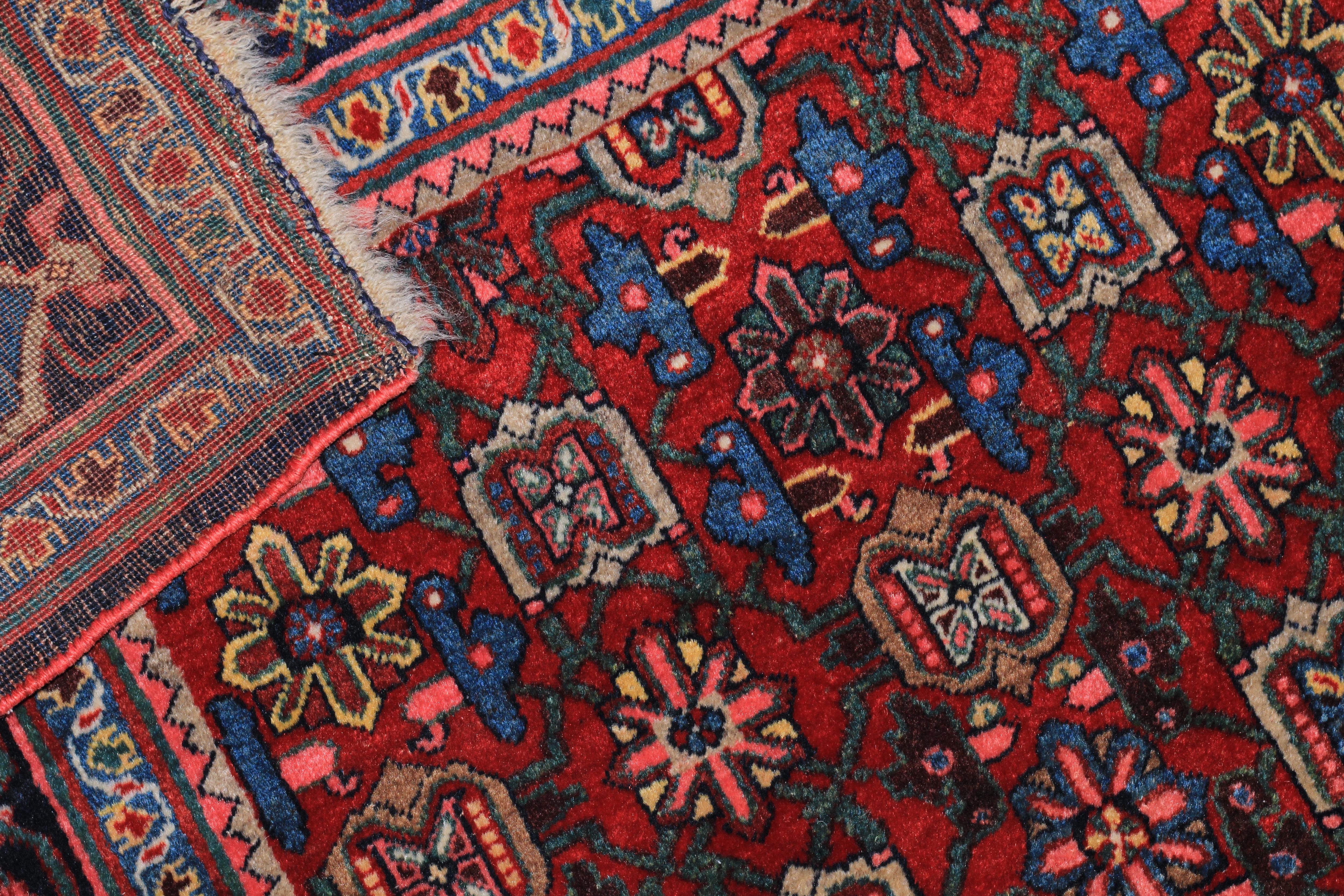 Antique Persian Halvai Bidjar Rug 4’10