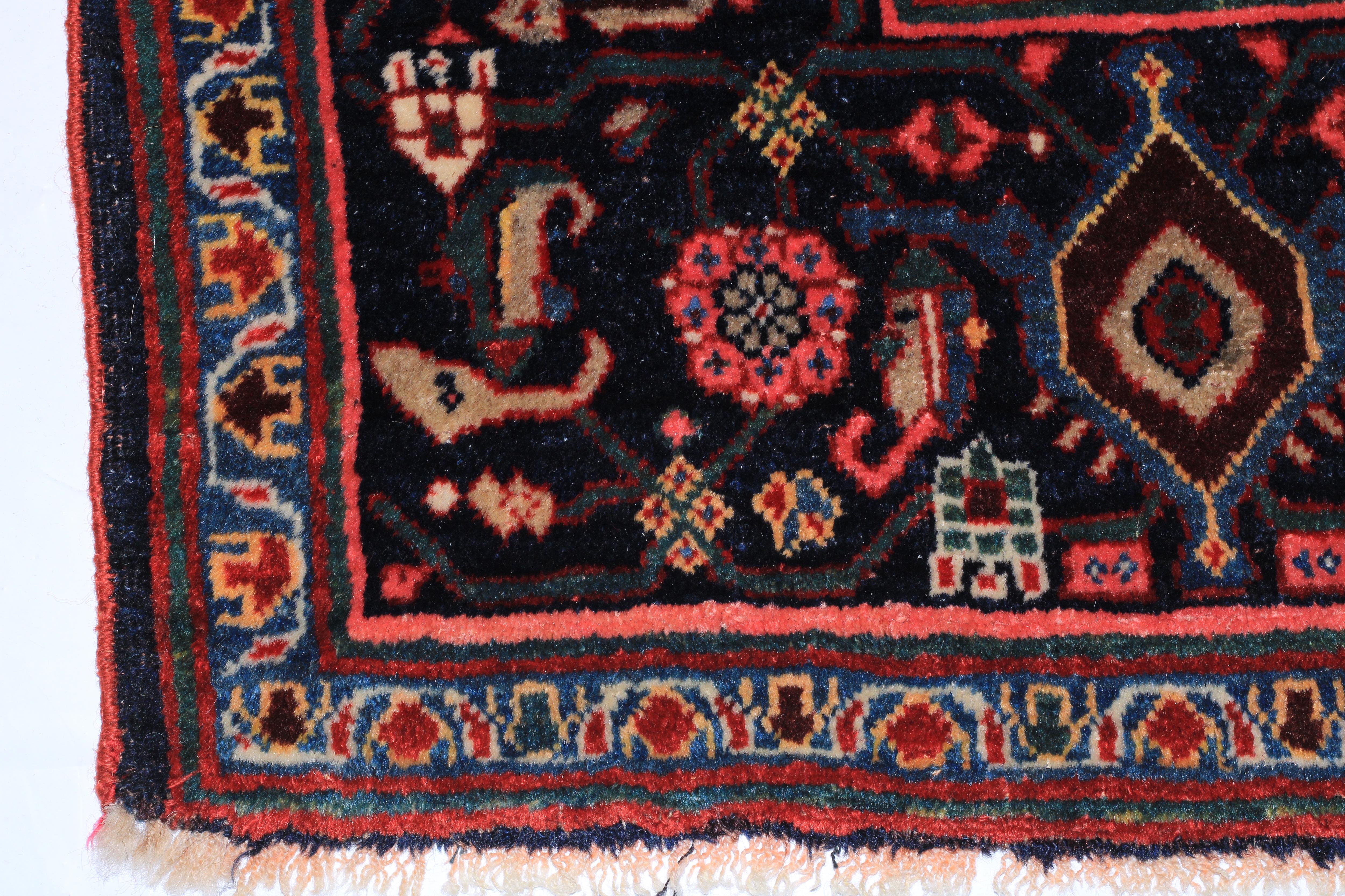 Antique Persian Halvai Bidjar Rug 4’10