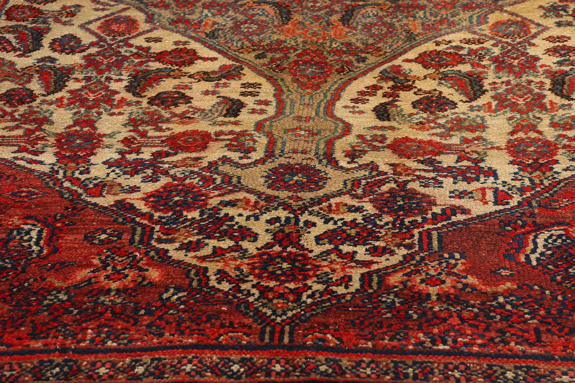 Antique Persian Hamadan Carpet In Good Condition For Sale In Dallas, TX