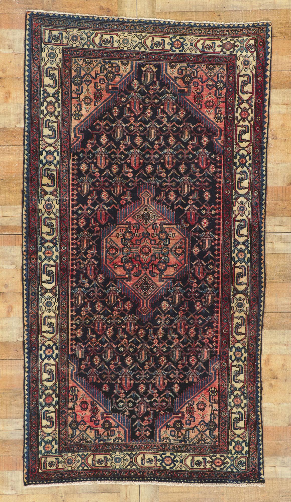 Antique Persian Hamadan Rug with Modern Style In Good Condition For Sale In Dallas, TX