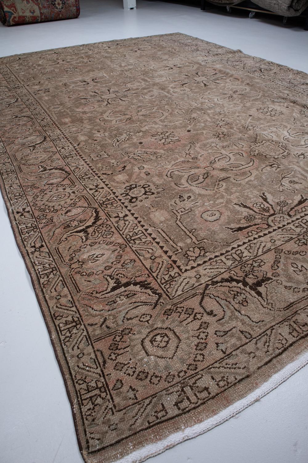 Early 20th Century Antique Persian Hamadan Rug For Sale