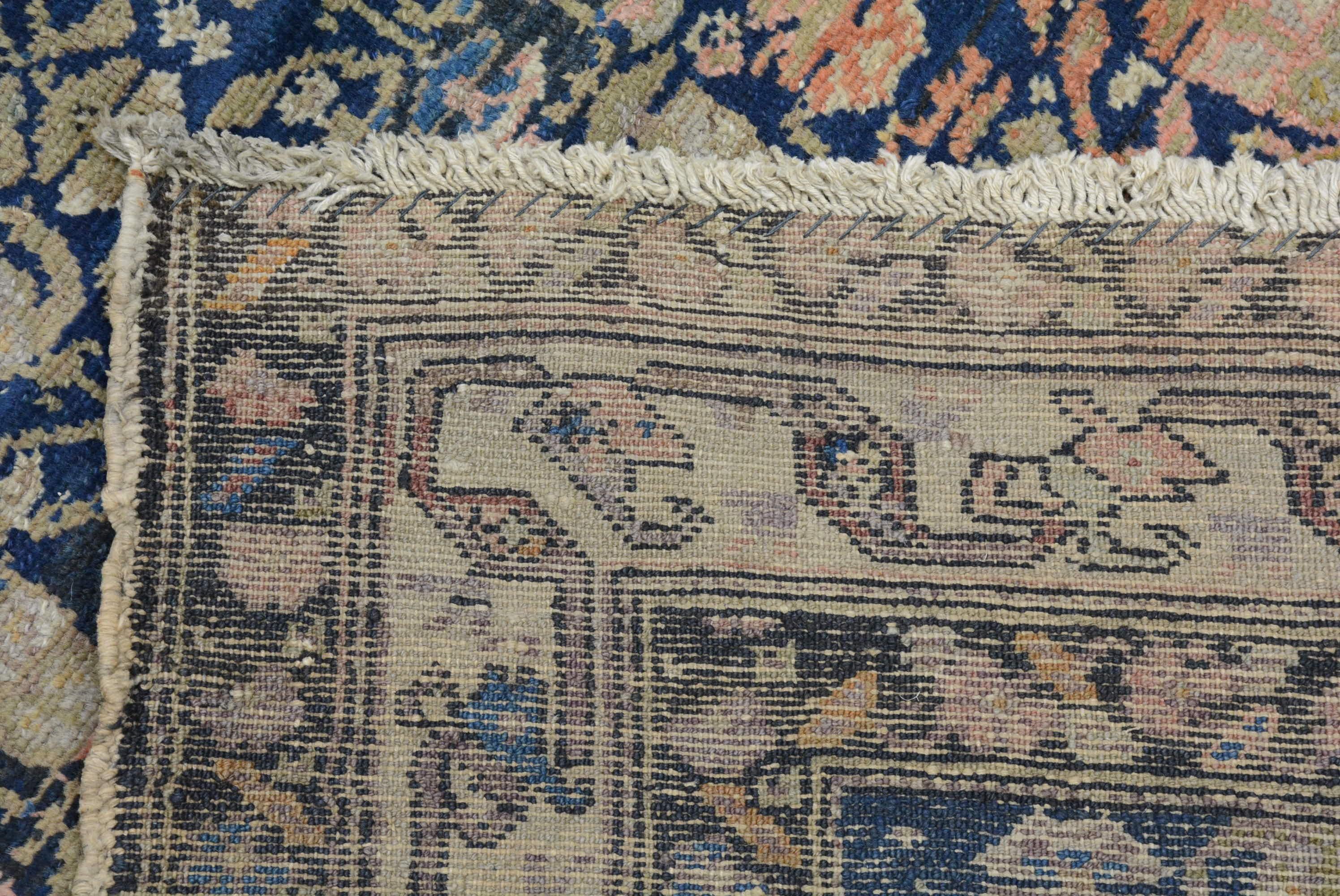 Antiker persischer Hamadan-Teppich im Angebot 1