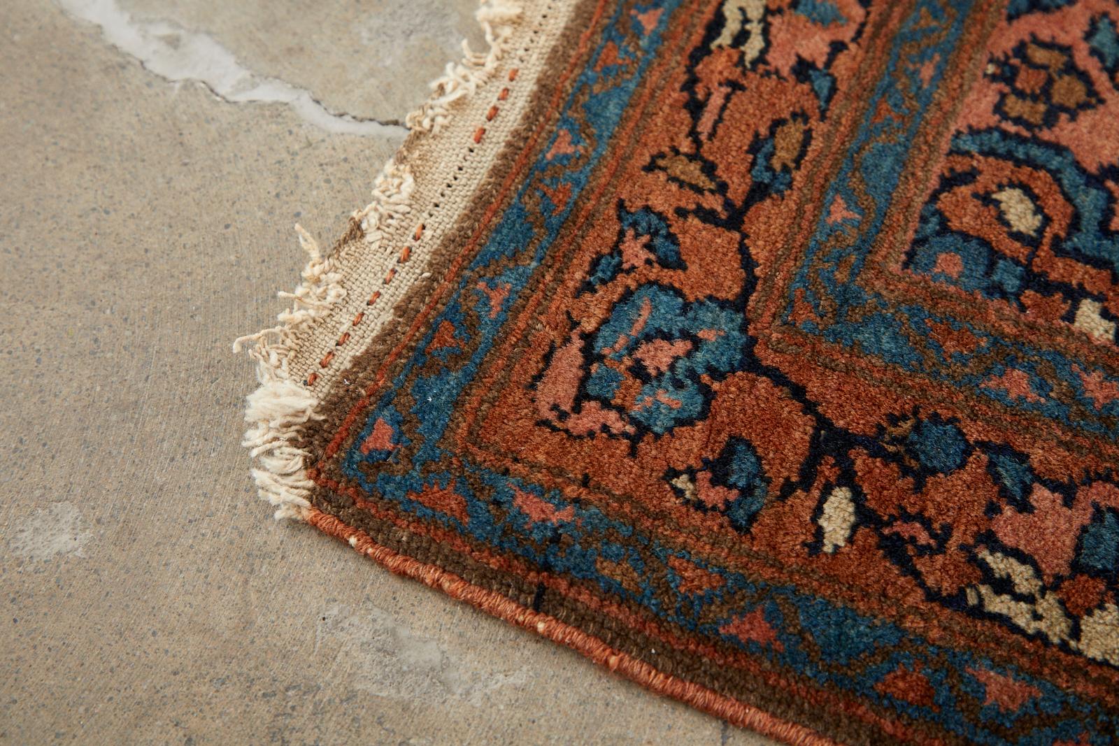 Antique Persian Hamadan Rug Modern Style For Sale 6