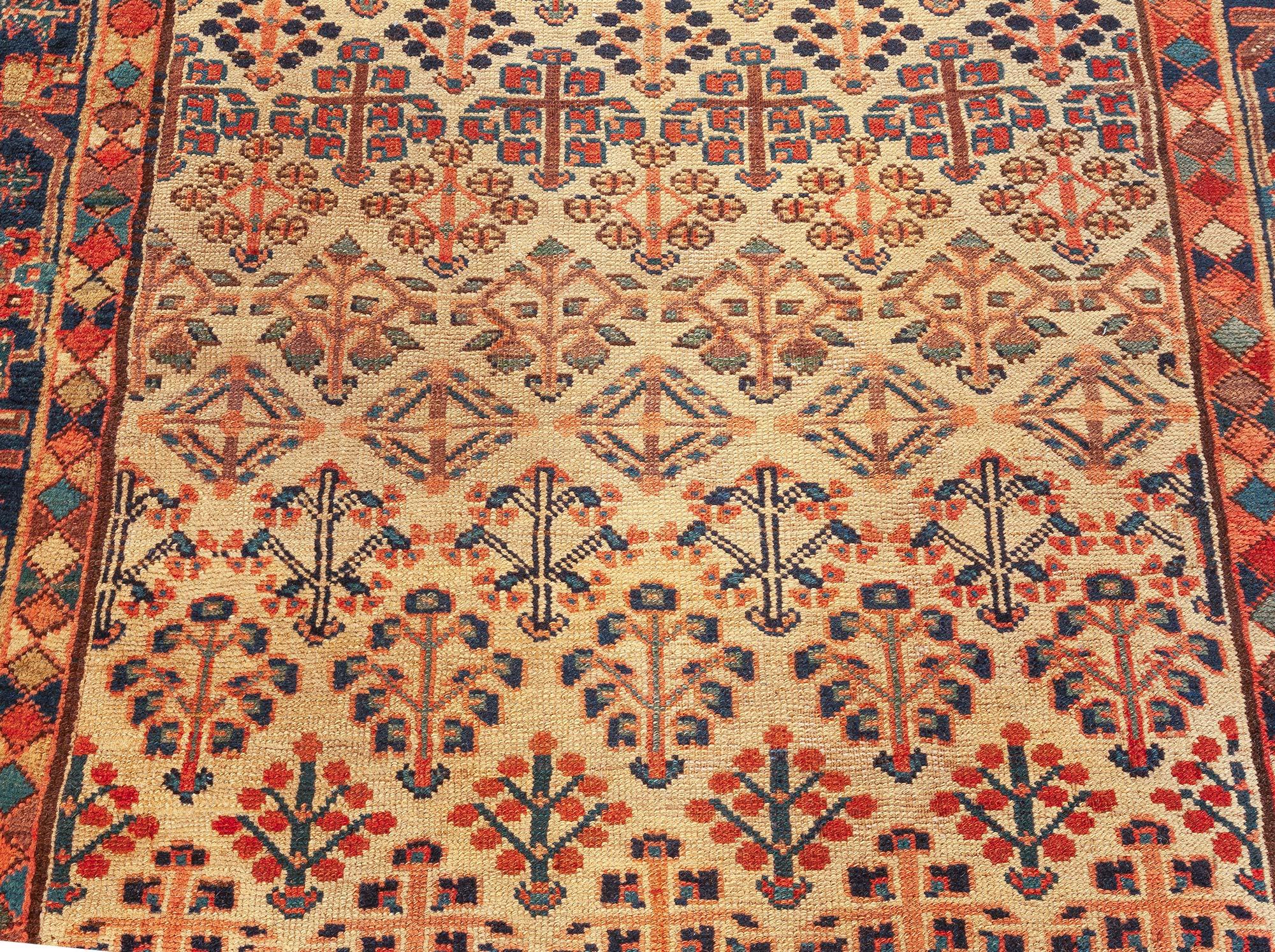 Antique Persian Hamadan rug (Size Adjusted)
Size: 3'10