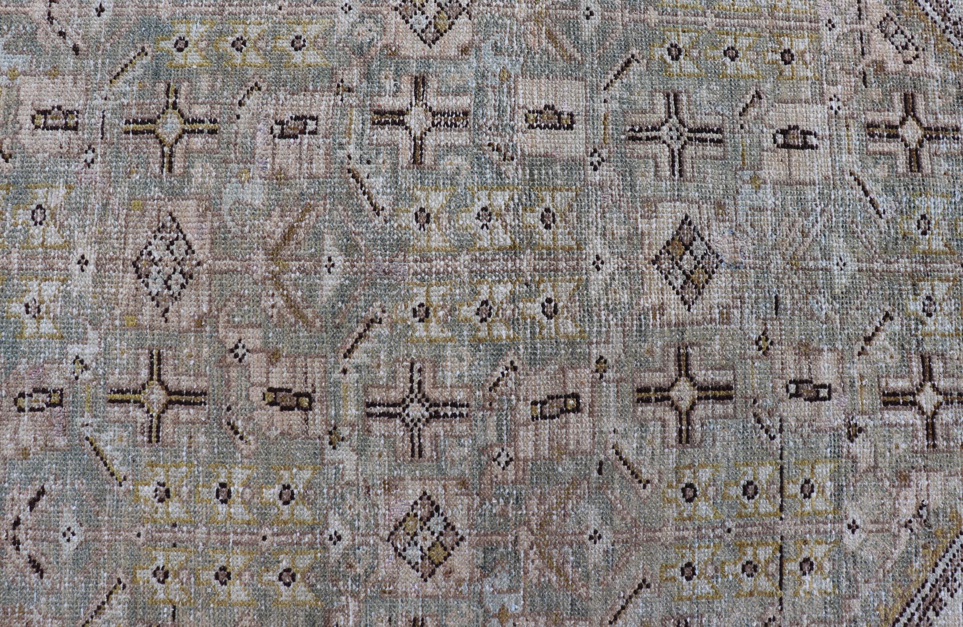 Antique Persian Hamadan Rug With Central Field with Geometric Motifs 4'3 x 6'3 For Sale 3