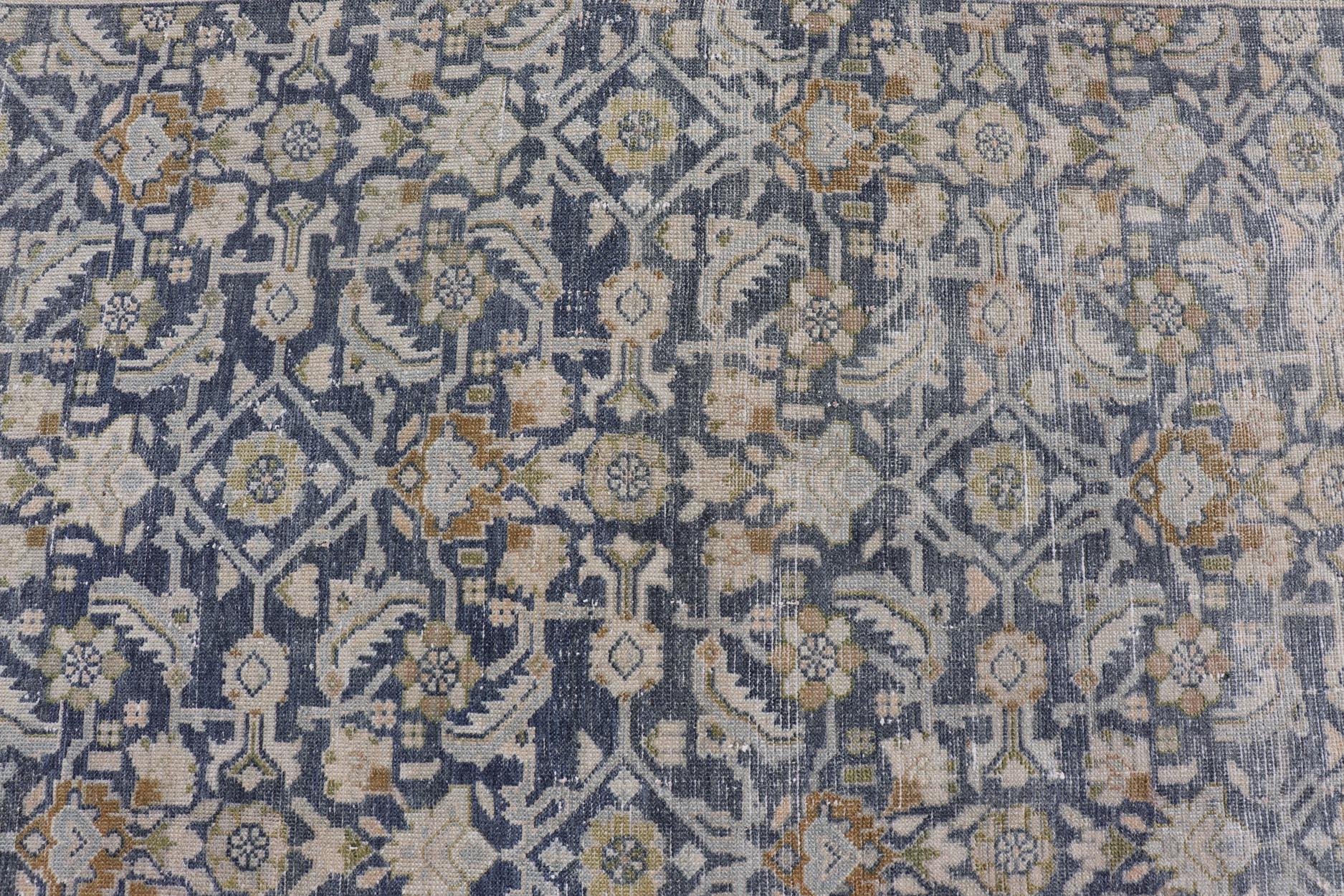 Tapis persan ancien Hamadan à motifs floraux en bleus et crèmes 5'1