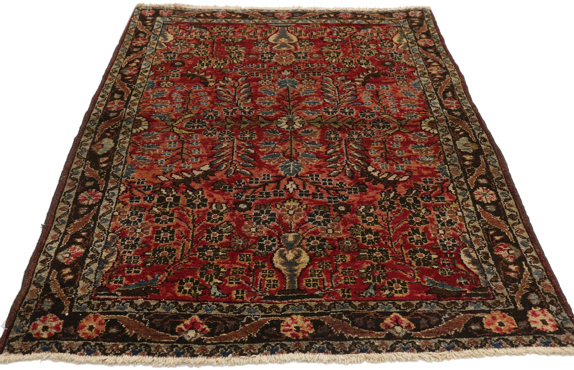 Antiker persischer Hamadan-Teppich mit Blumenvasen-Motiv und traditionellem Stil (Sarouk Farahan) im Angebot