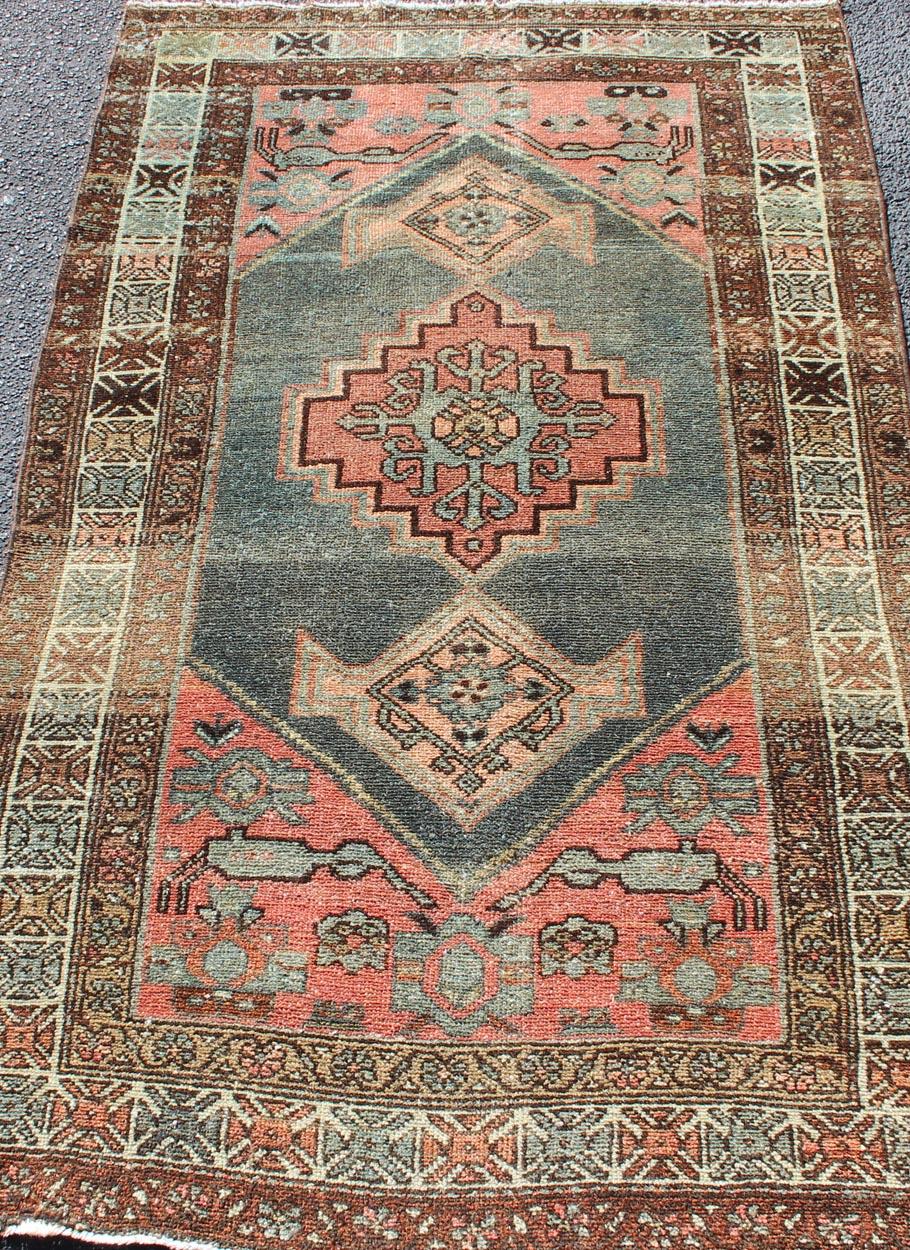 Antique Persian Hamadan Rug with Large Medallion in Pink and Gray For Sale 3