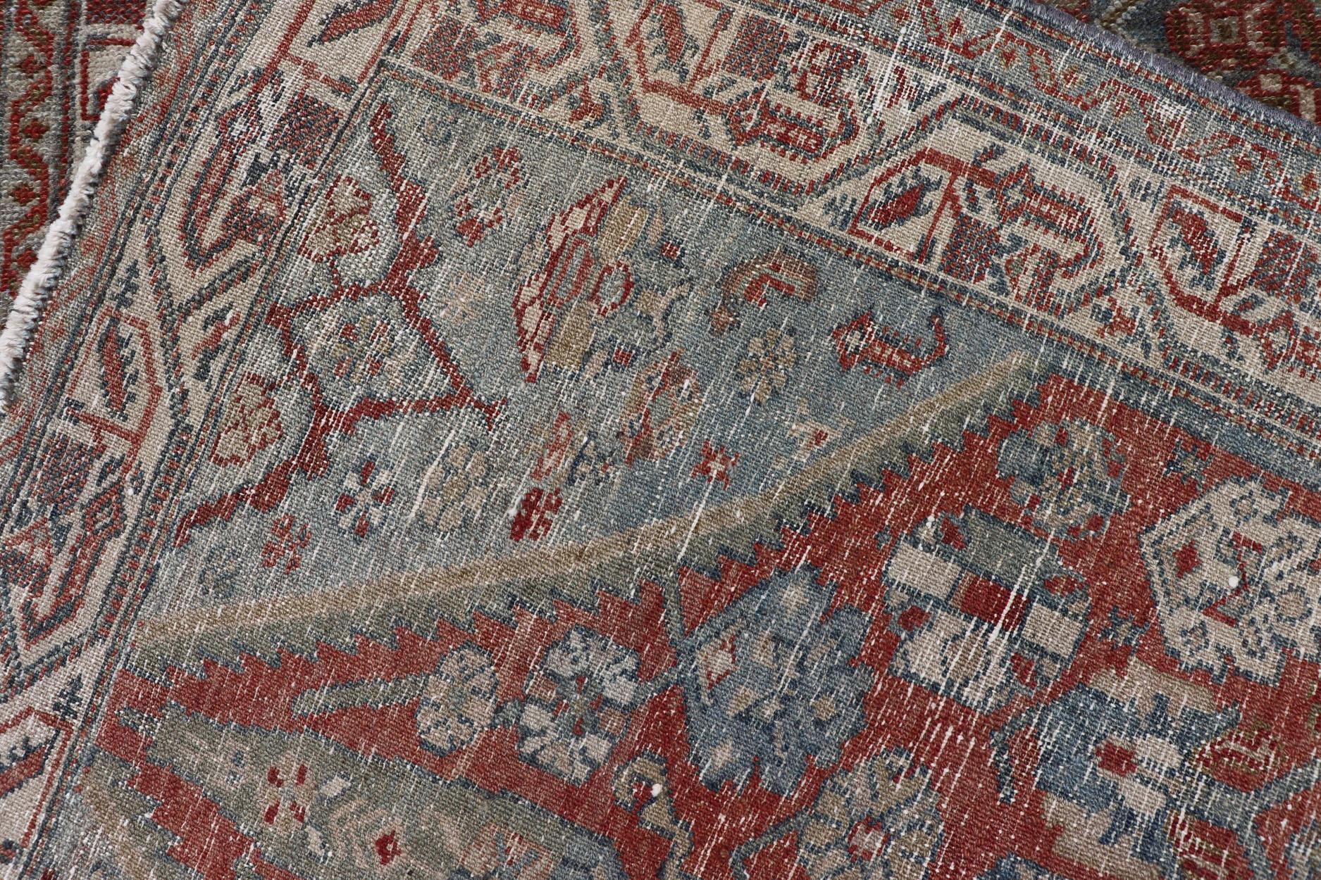Antiker persischer Hamadan-Teppich mit reichen geometrischen Motiven aus Persien  3'3 x 6'0 im Angebot 4