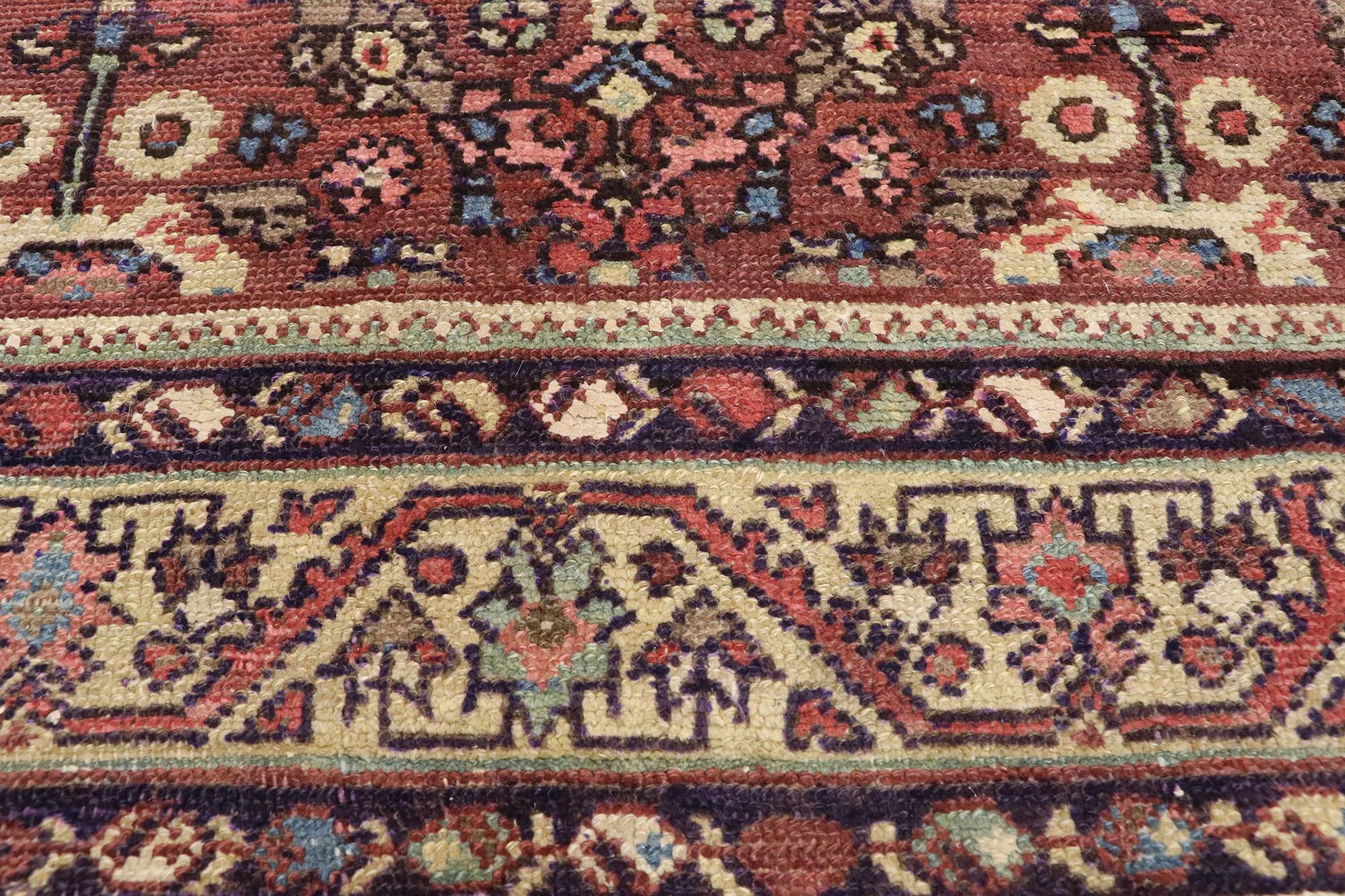 Antiker persischer Hamadan-Läufer mit Guli Hinnai-Blume, persischer Flur-Läufer (Persisch) im Angebot