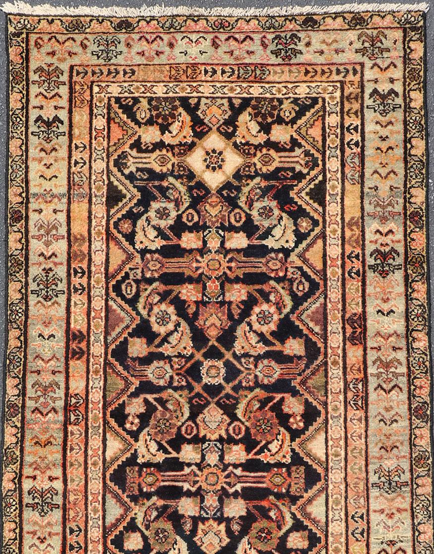 Antique Persian Mahal Rug in Black Background and light border with all over geometric design. Keivan Woven Arts / PTA-200733, 1920's Antique Mahal Rug. 

Measures: 3'7 x 9'6.