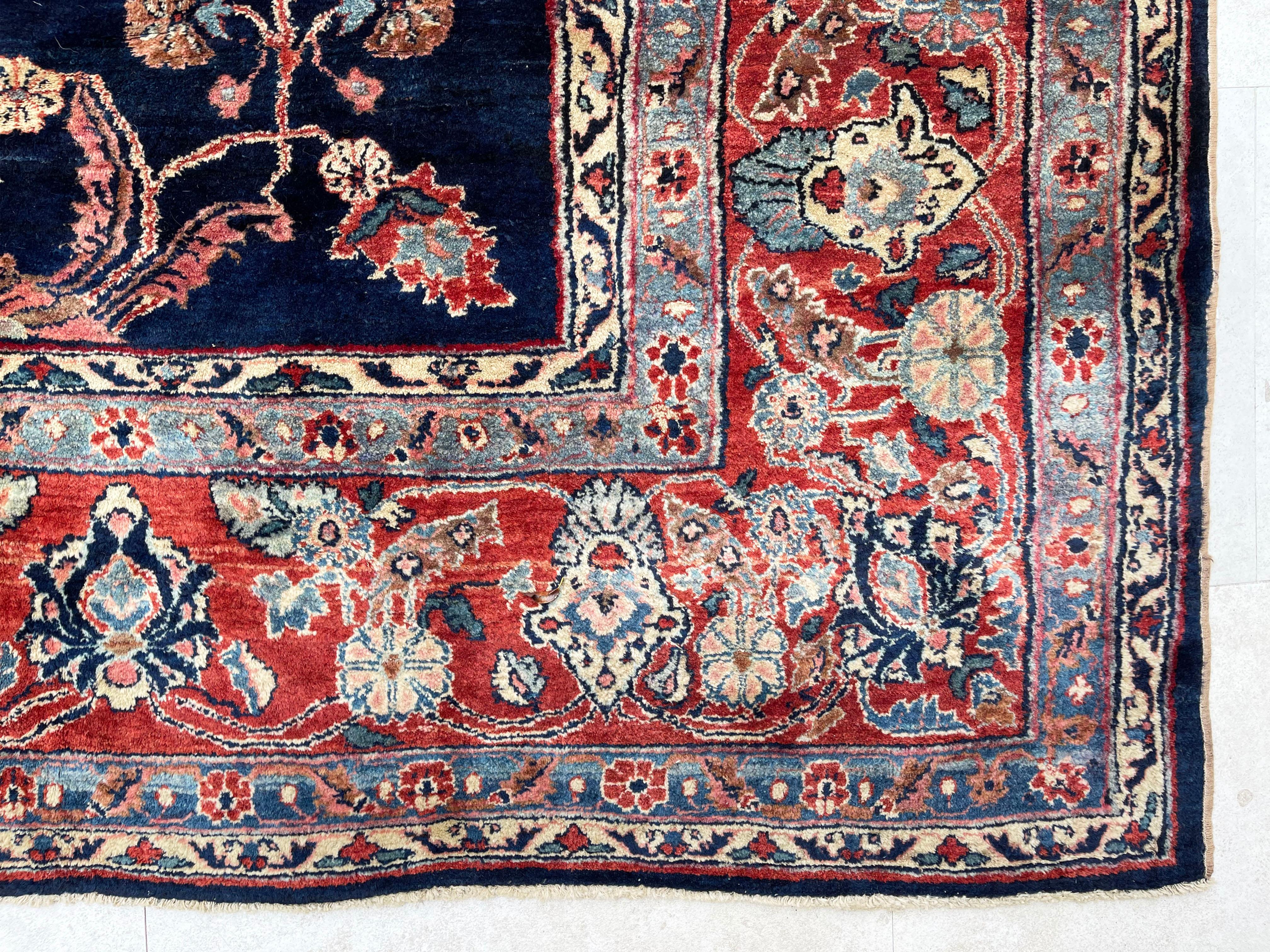 Antiker persischer handgeknüpfter, halb geblümter Sarouk-Teppich in Indigoblau, um 1920 im Angebot 10